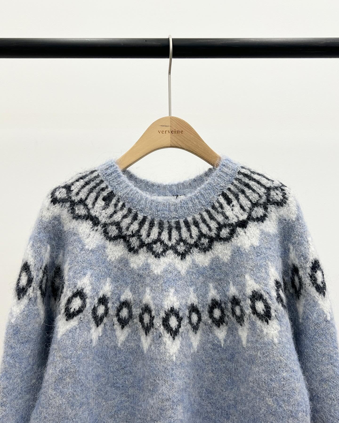 Berrel alpaca jacquard knit-2col