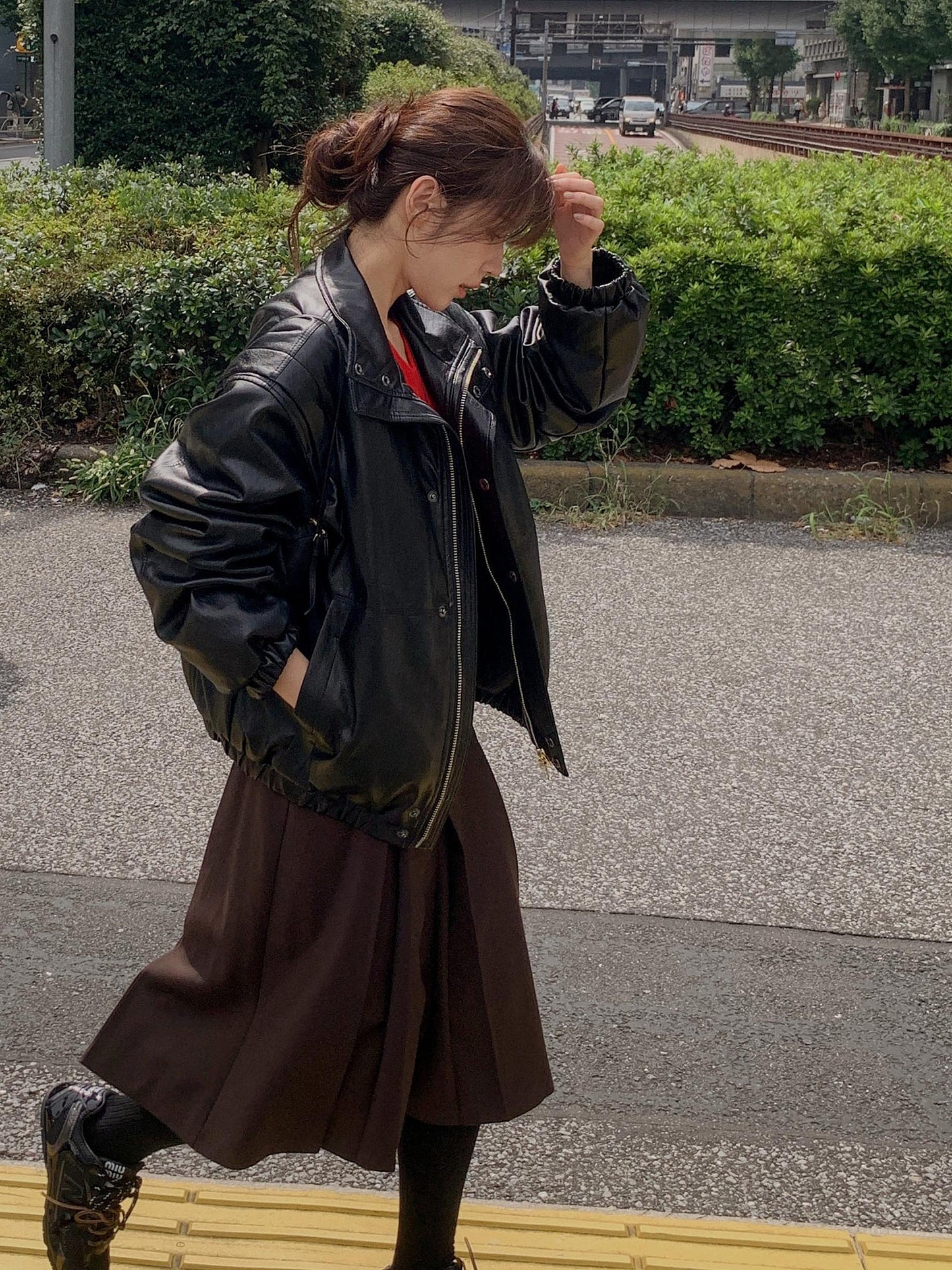 Inthe skirt-2col