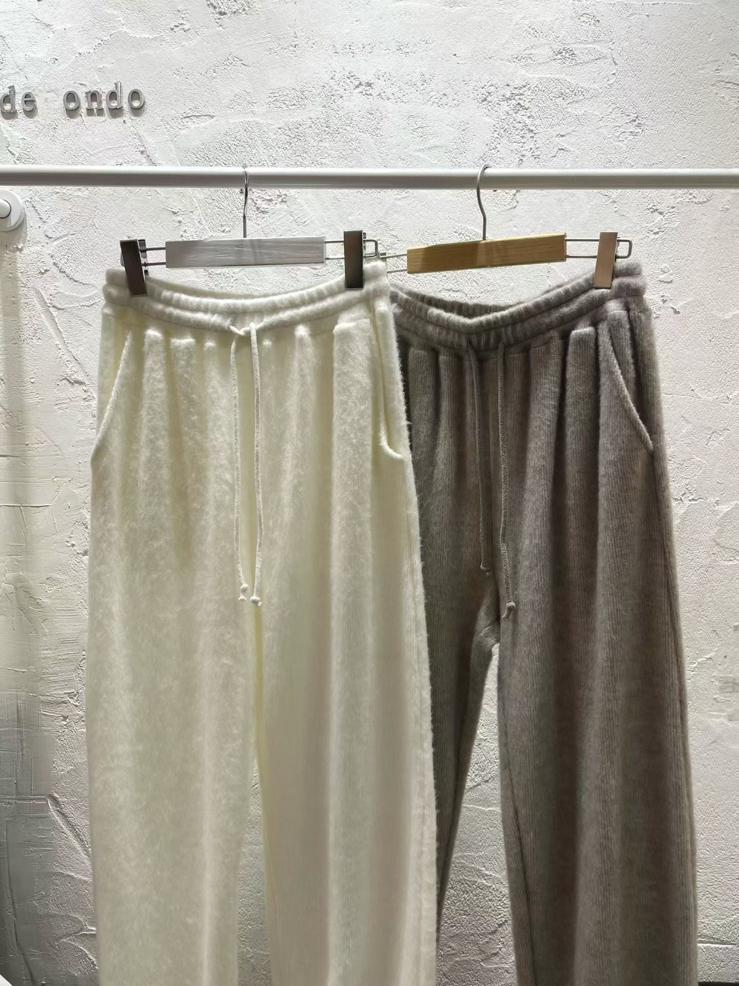 deondo brush sweatpants