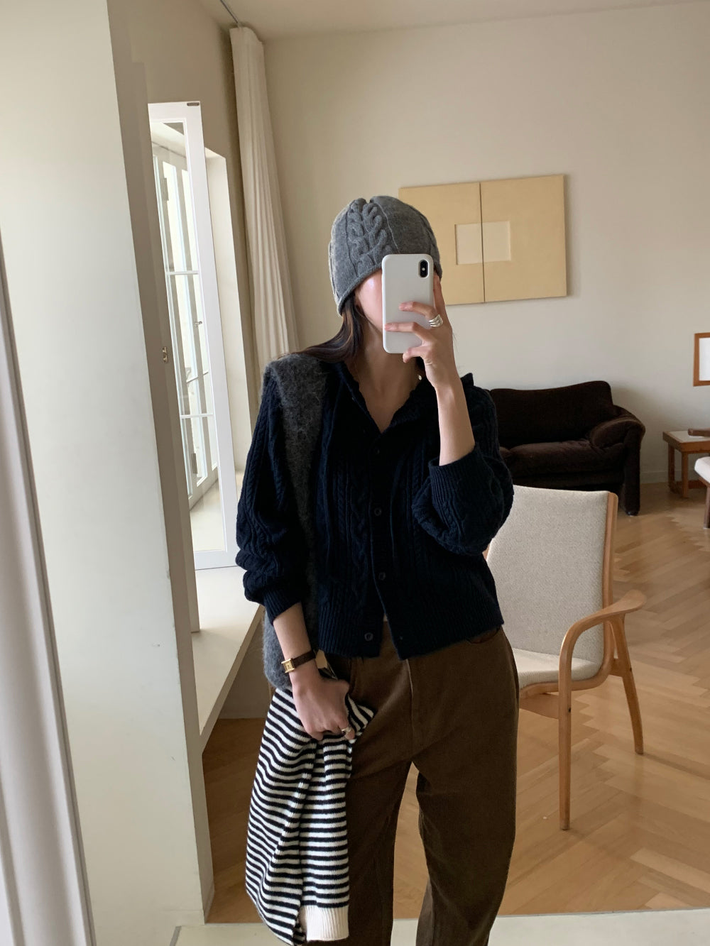 mona hood cardigan-3col