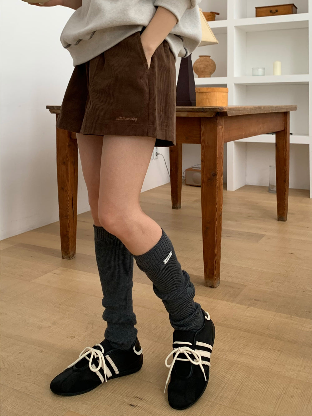 swan corduroy shorts-2col