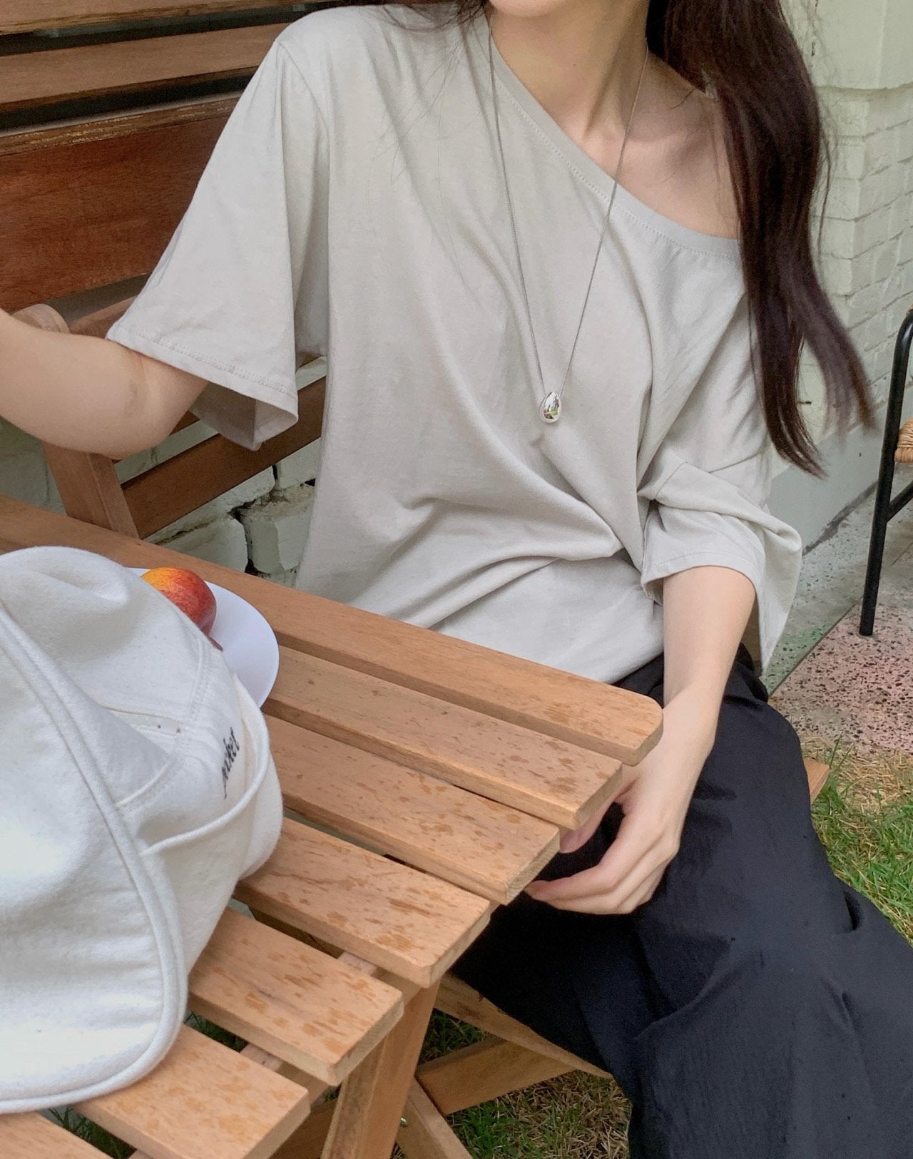 Off-shoulder T-4col