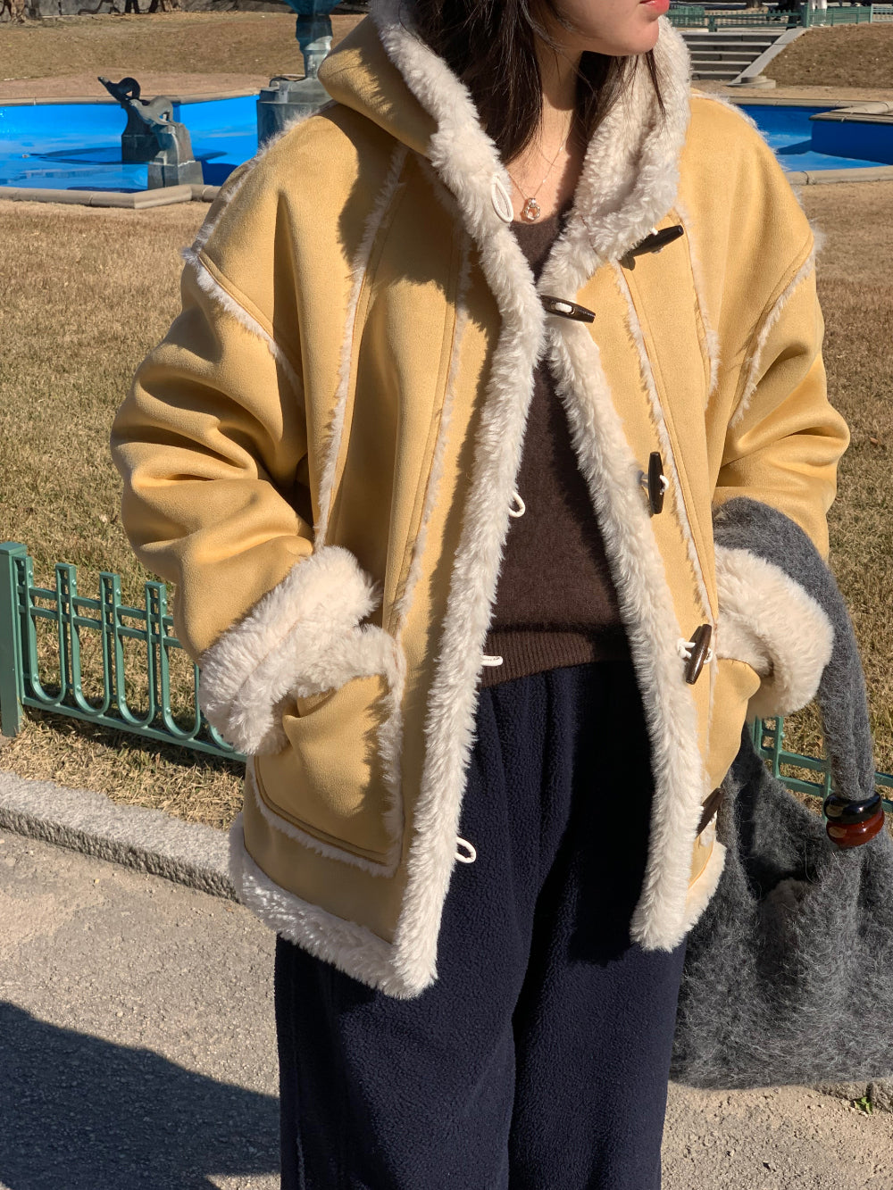 Shabble Mustang-2col