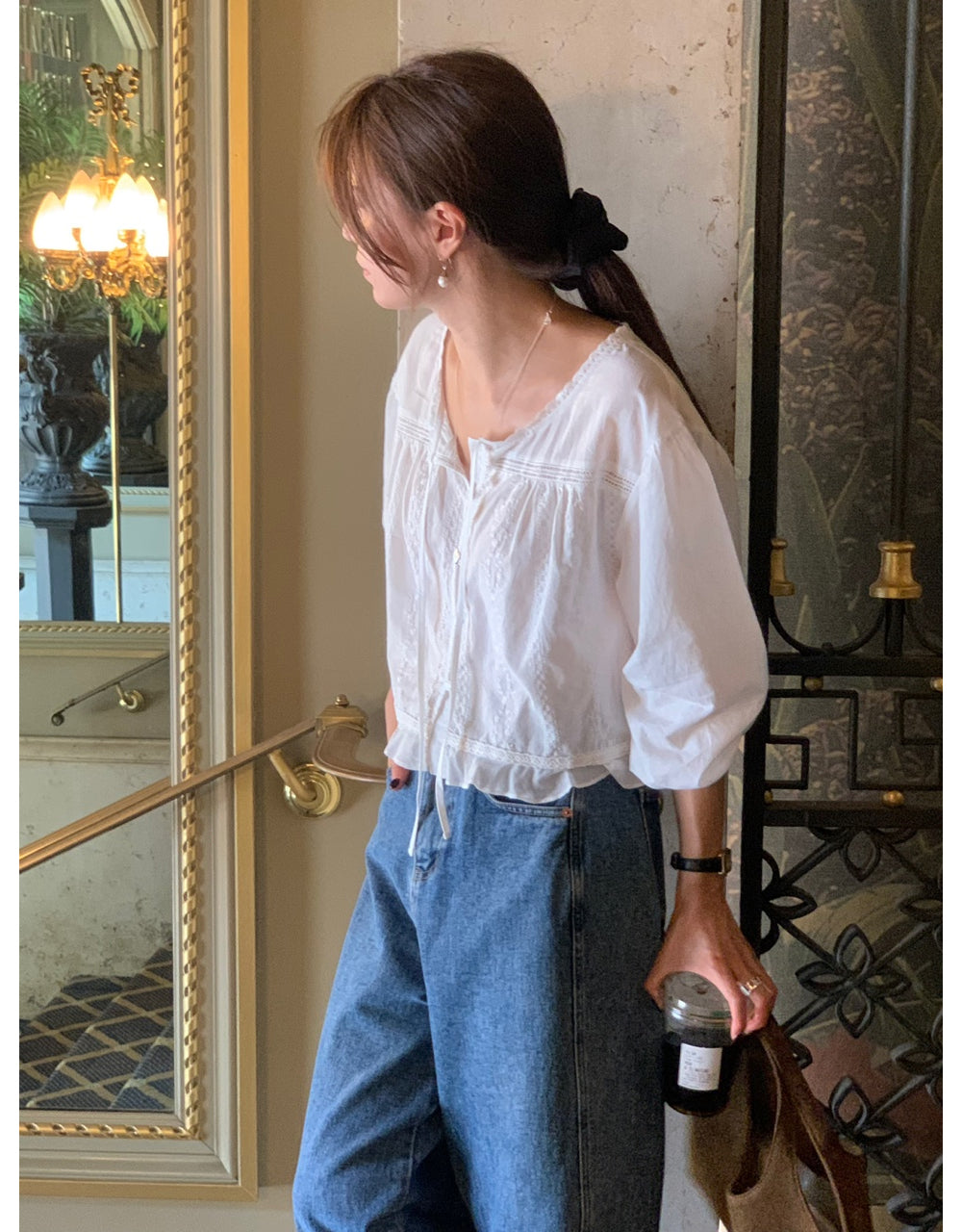 Moon byul blouse