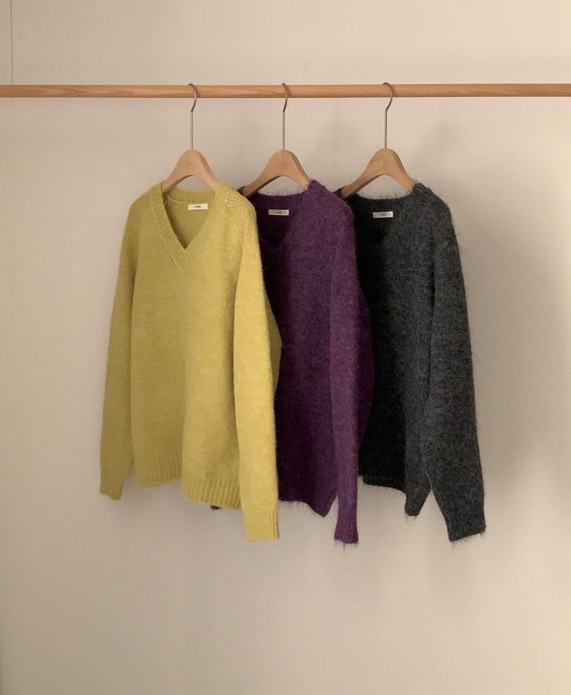 v neck knit-3col