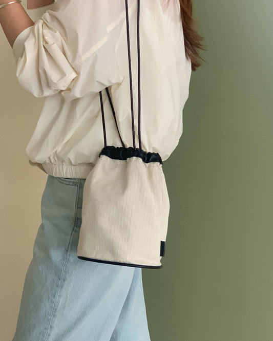 Cow leather canvas drawstring mini bag-2col