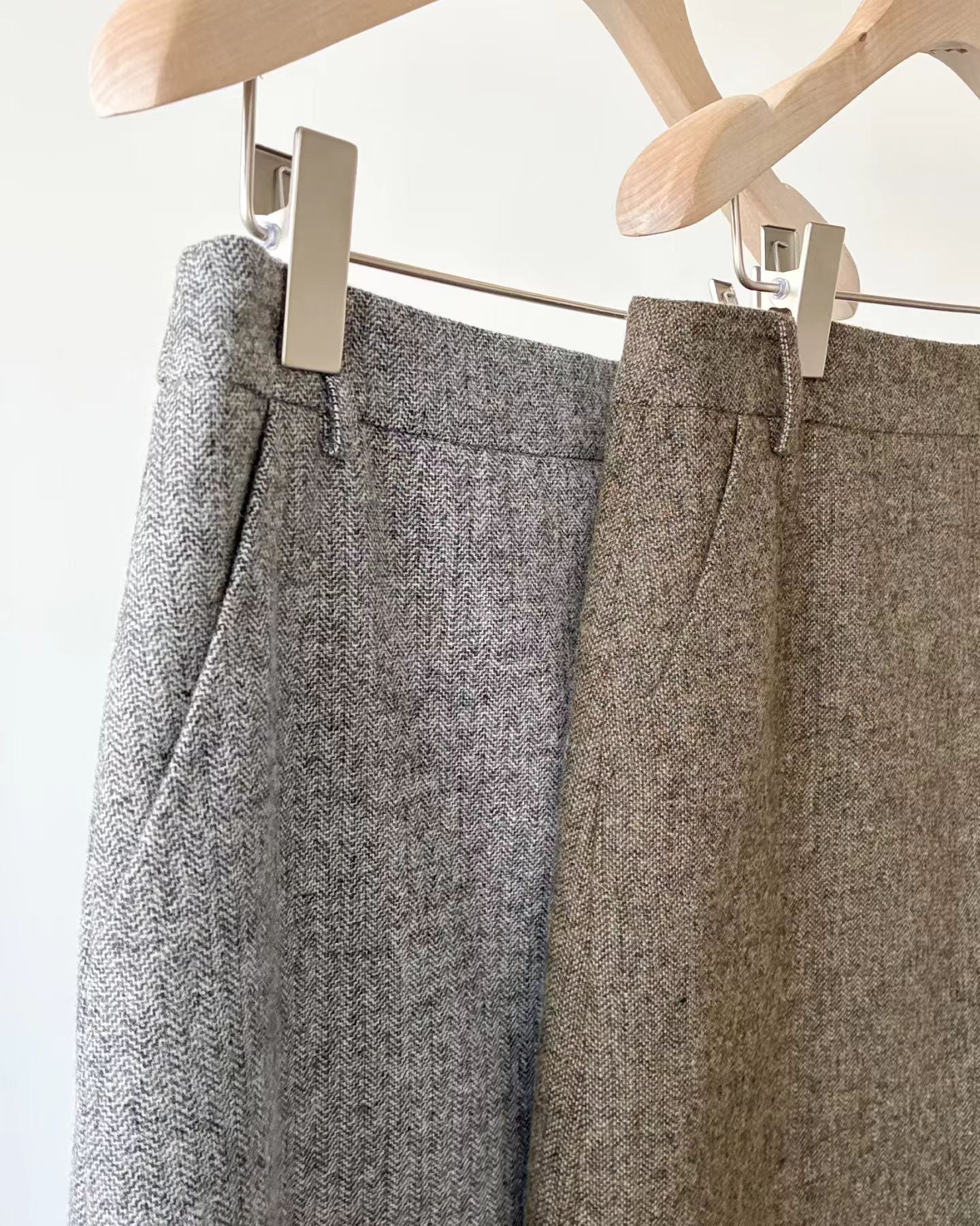 Ounce classic herringbone wool midi skirt-2col