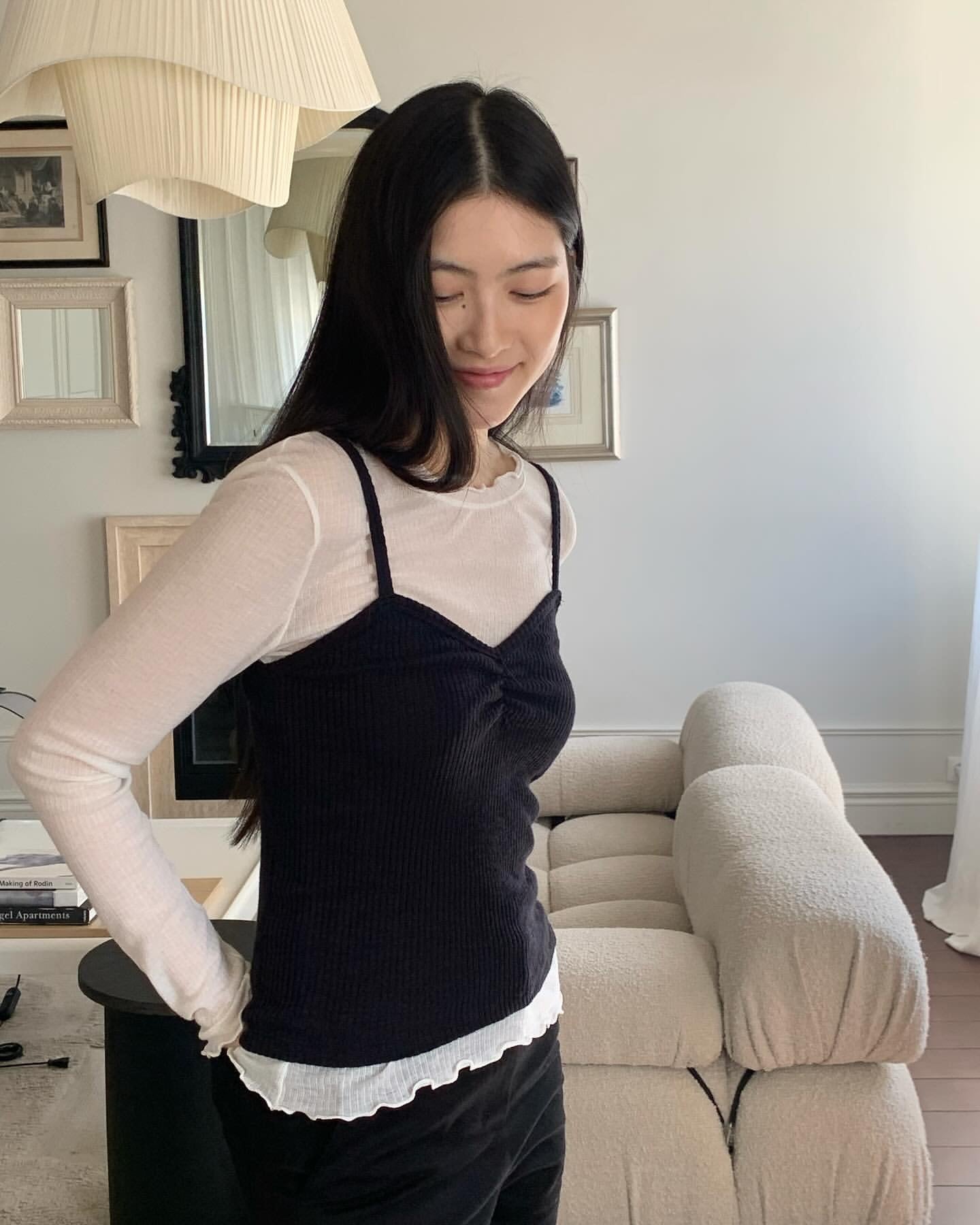 Shade frill T-5col