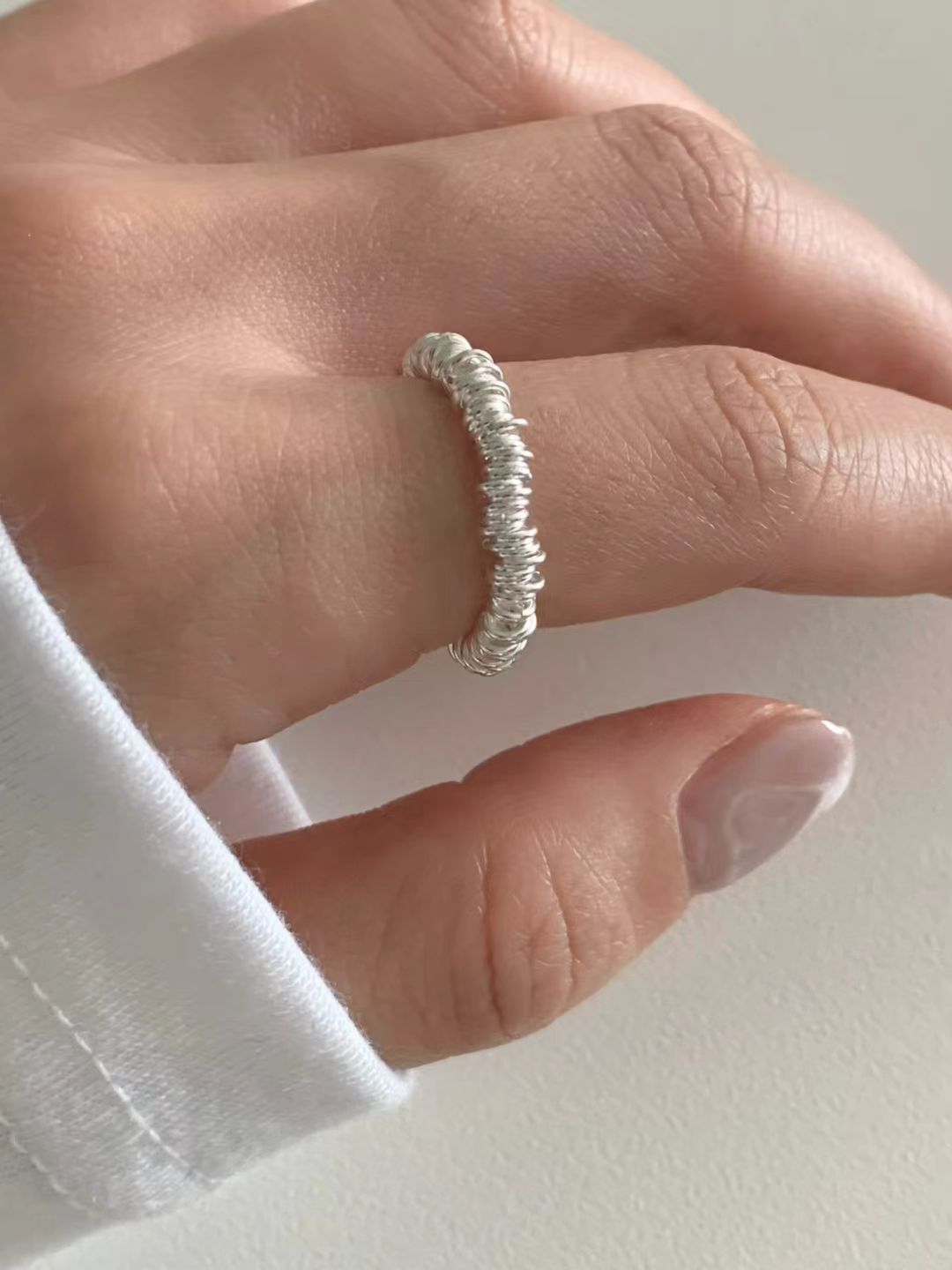 Overlaying ring
