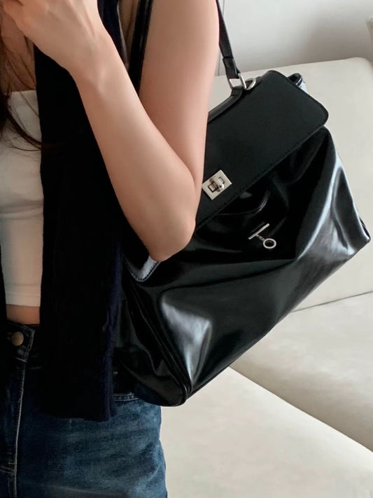 black square shoulder bag