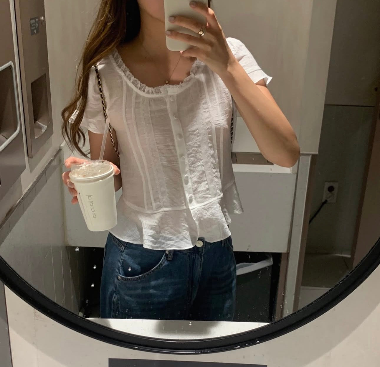 liter flily frill blouse
