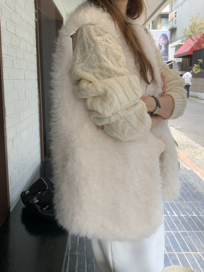 Kelly shearling vest