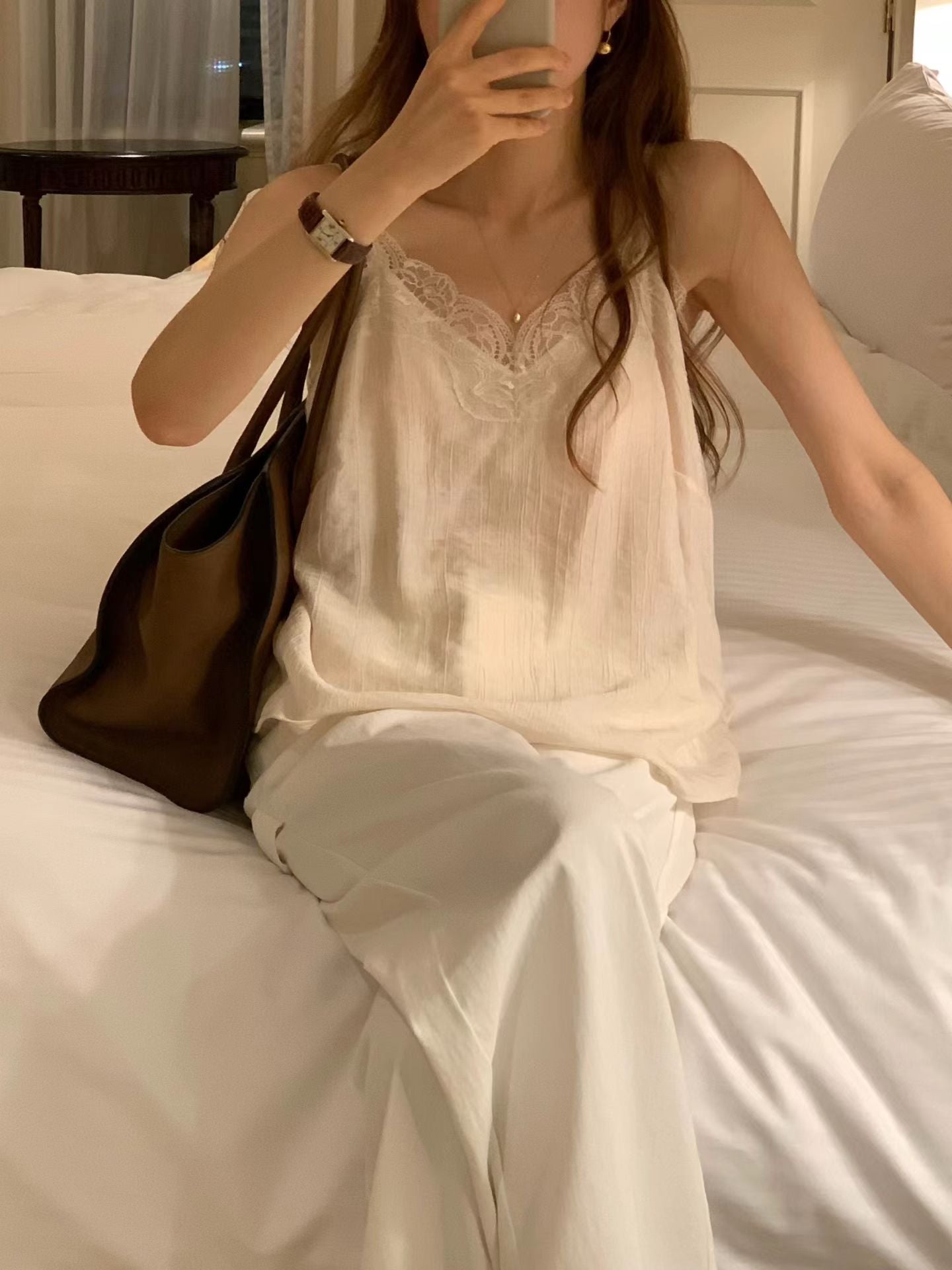 Ounce camisole lace blouse-2col