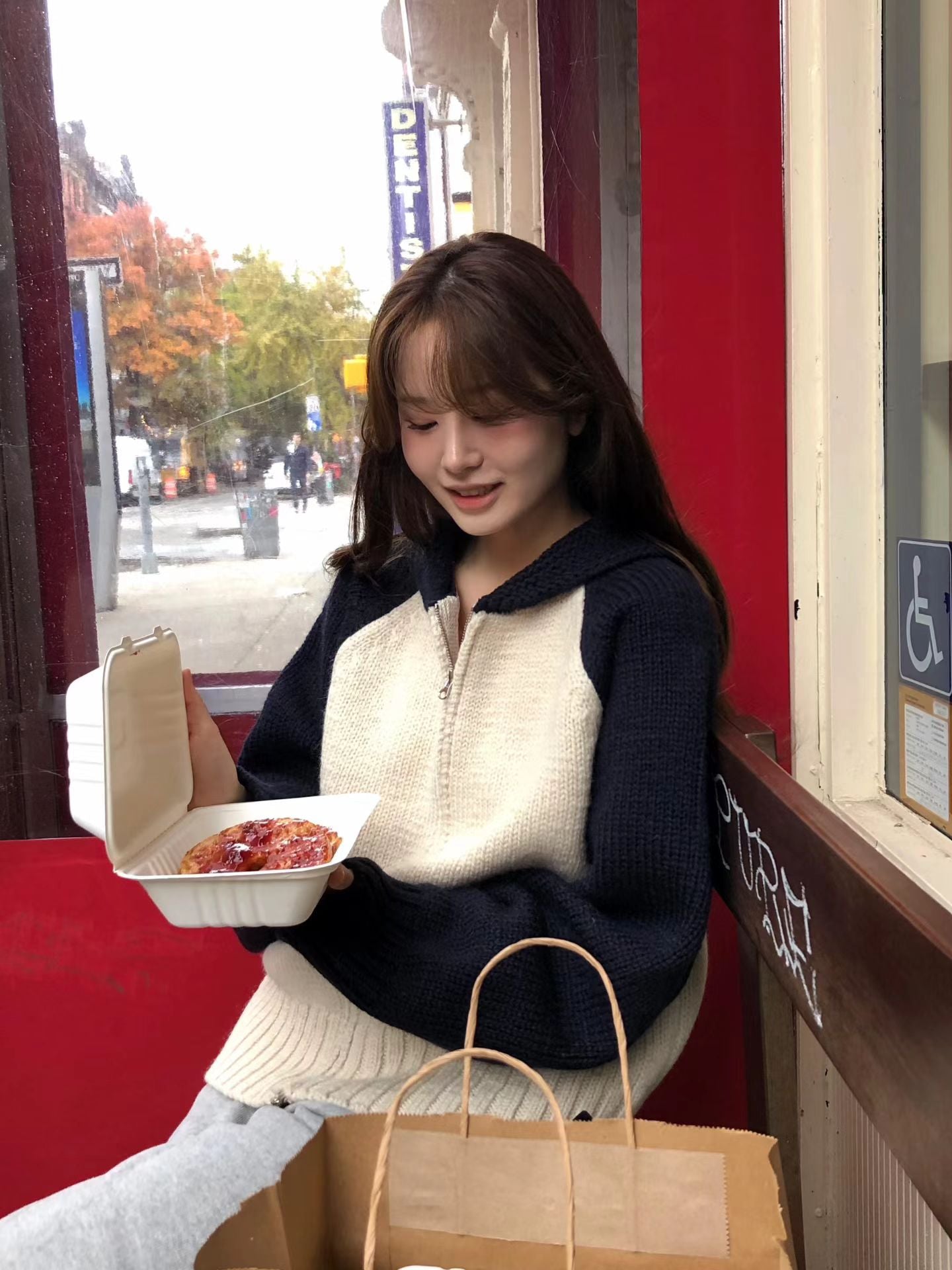 Ounce peanut raglan zip-up-2col