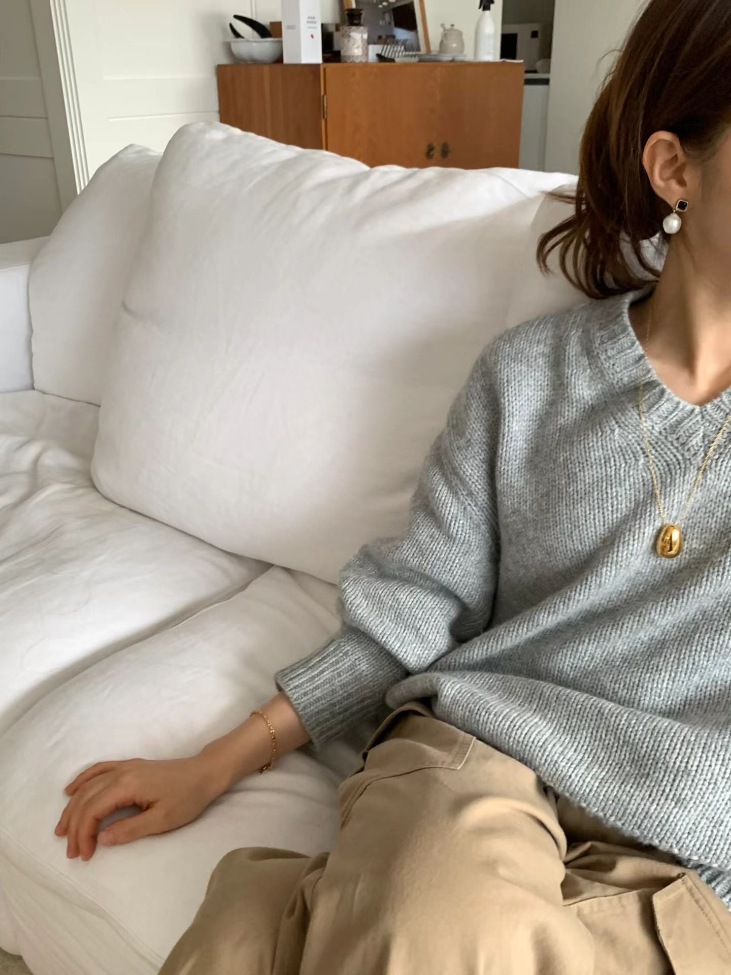 Ounce ron v neck knit-2col