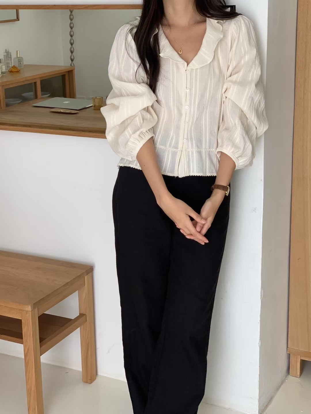 Rose frill lace blouse-2col