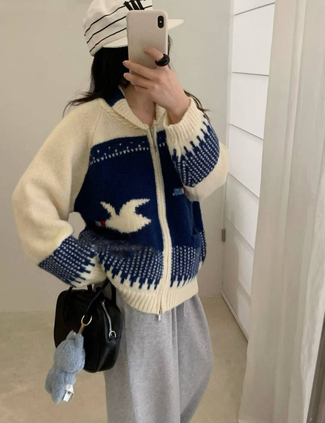 Kowechan cardigan