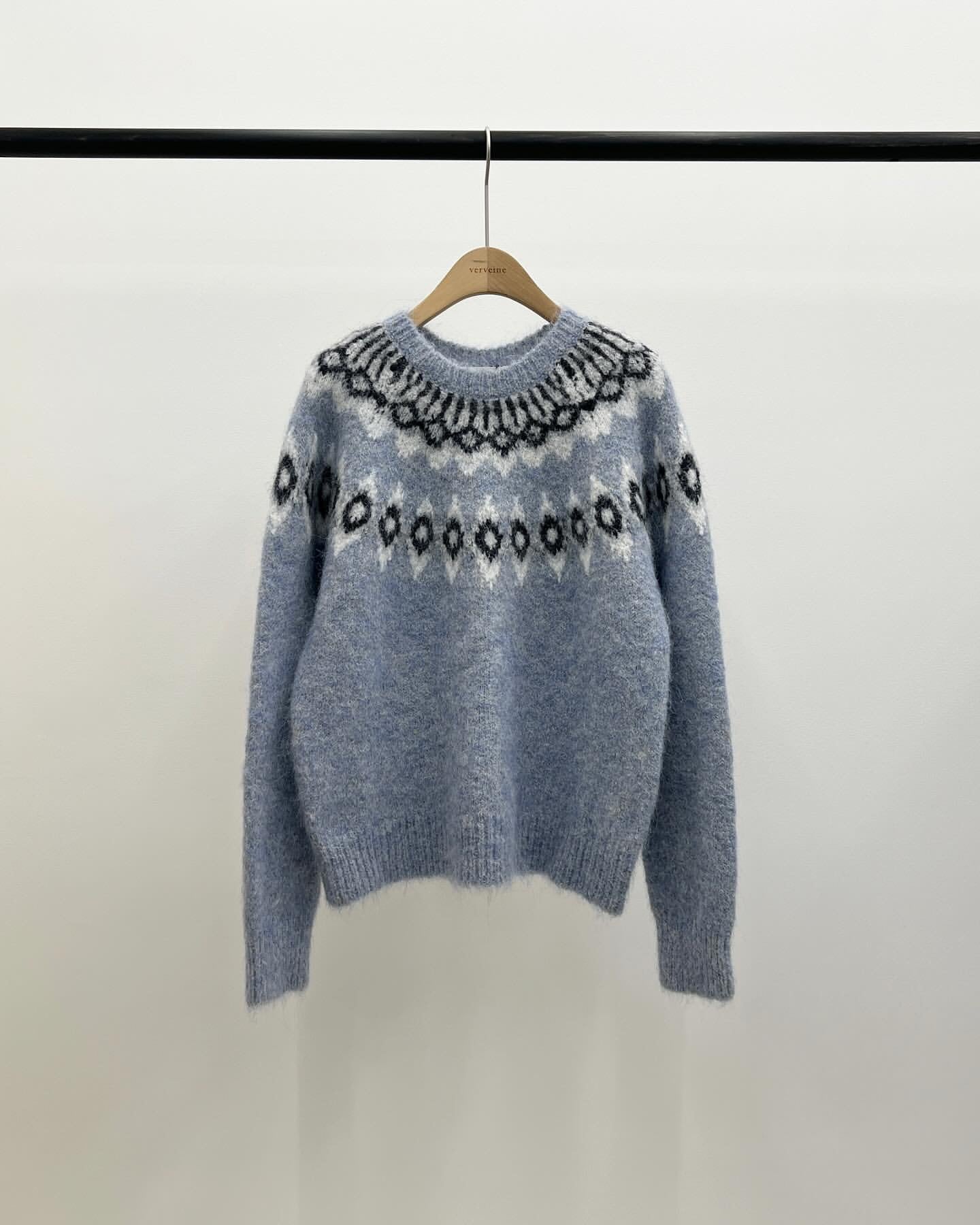 Berrel alpaca jacquard knit-2col