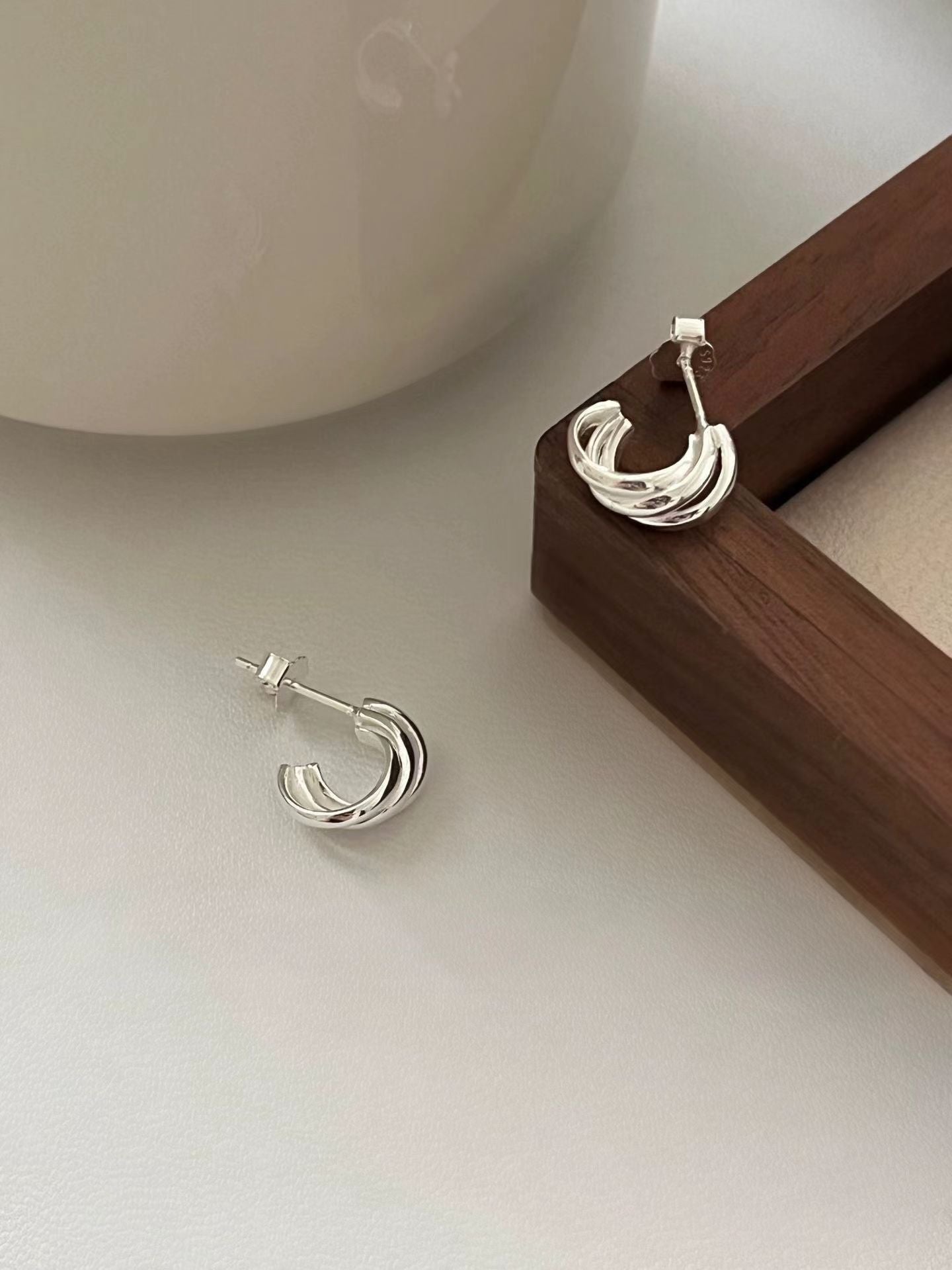 Three-ring earrings