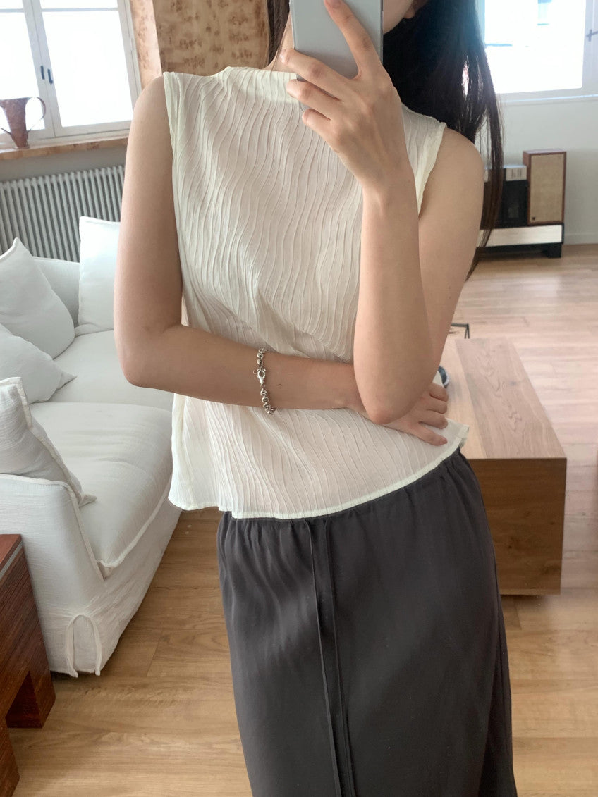 mare sleeveless-3col