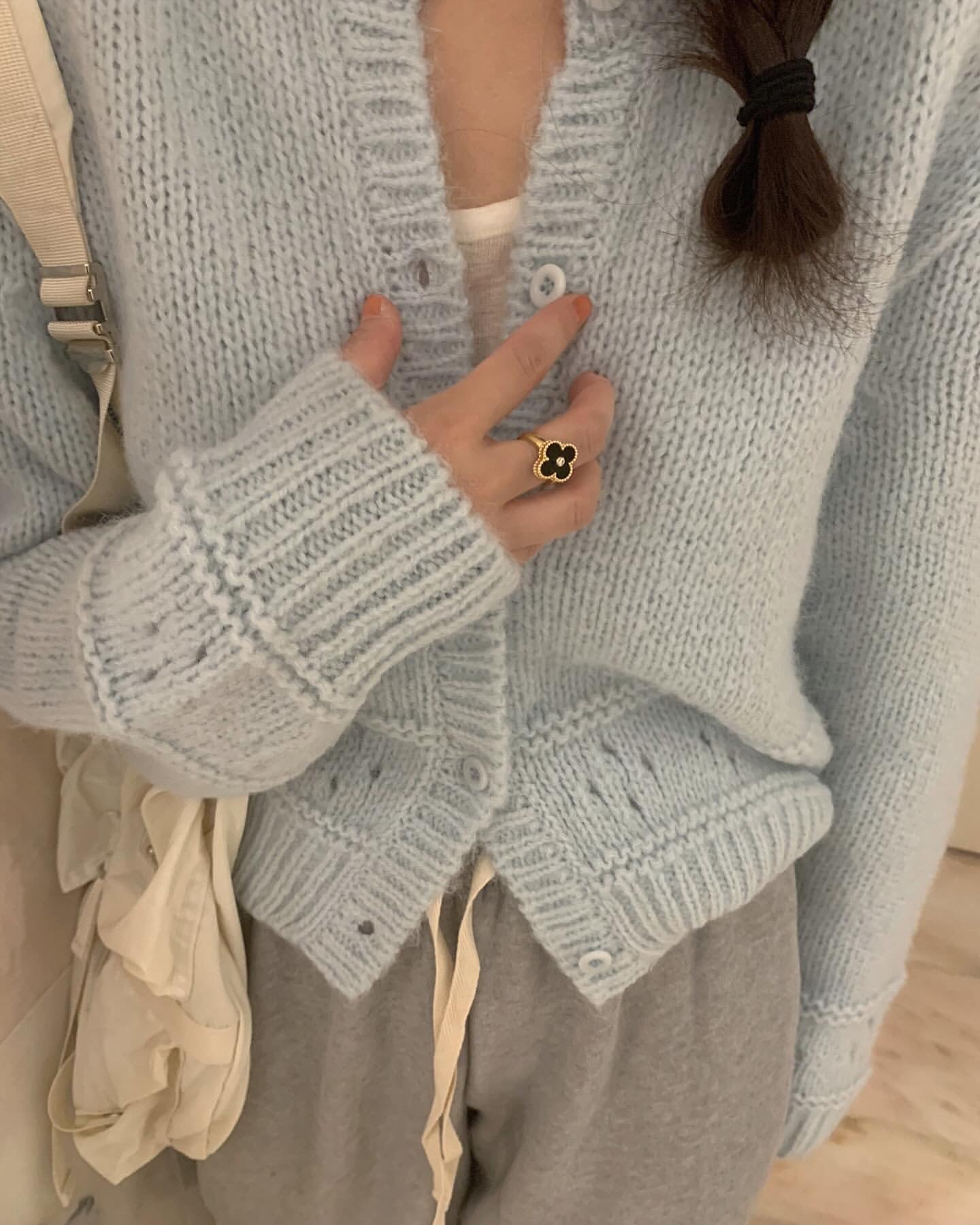 Maple alpaca cardigan-3col