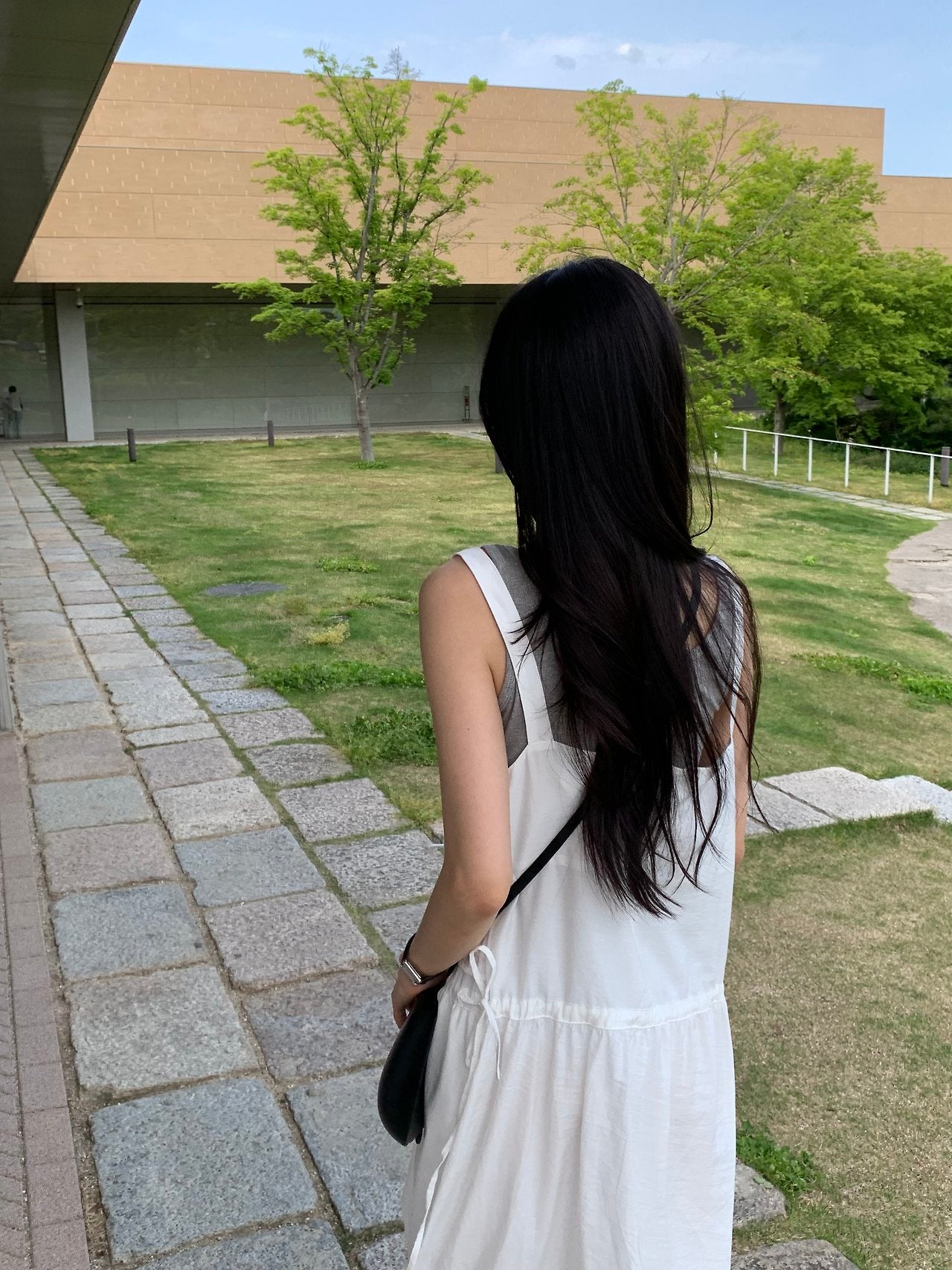 Flow pintuck lace long onepiece