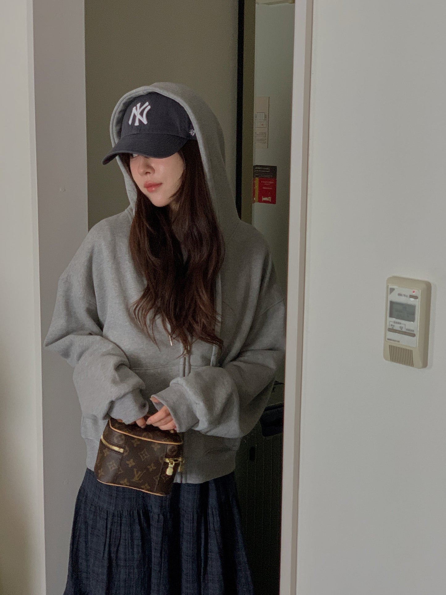 Essential gimo hood zip-up&pants&skirt-3col