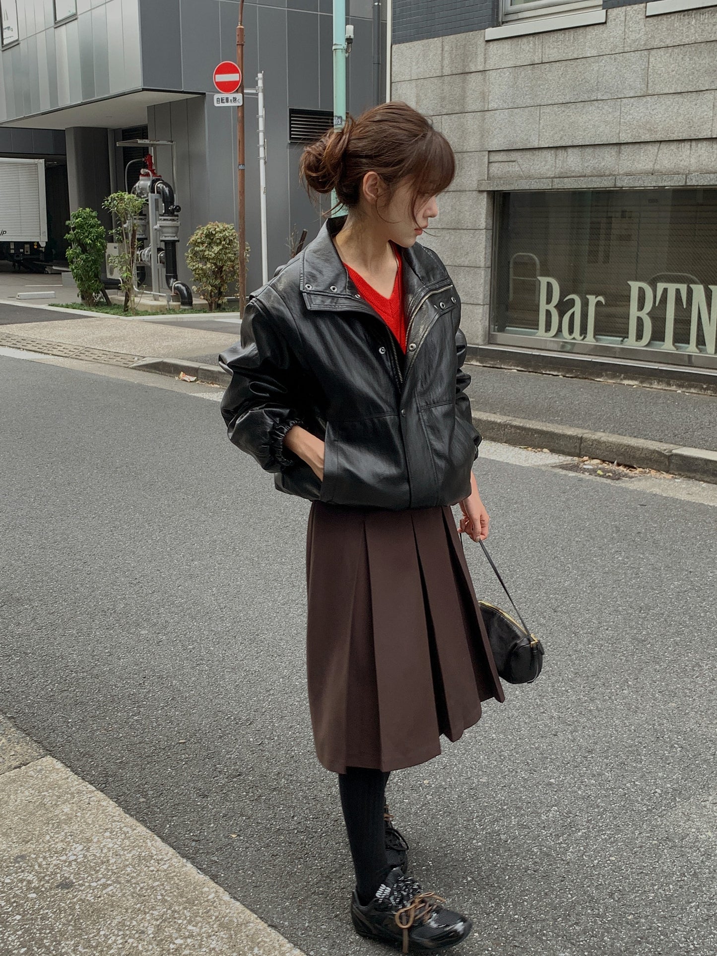 Inthe skirt-2col