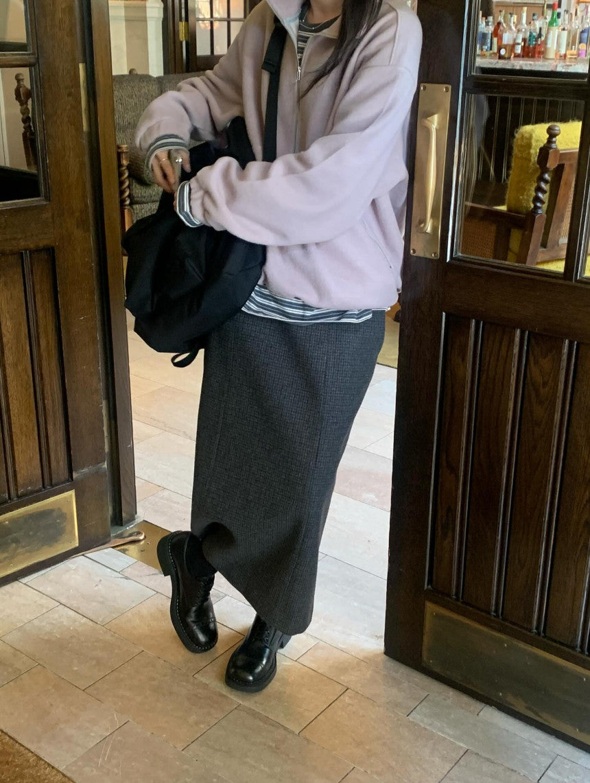 Sola wool check skirt