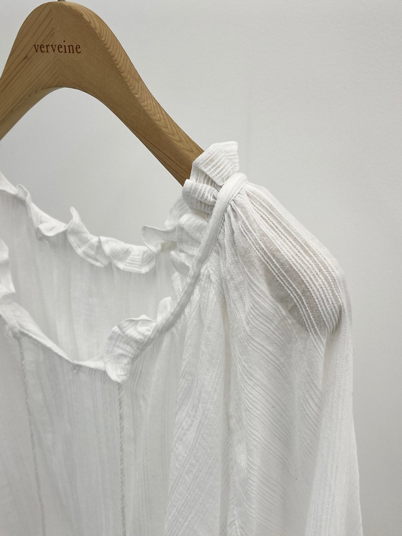 Lea tassel frill blouse