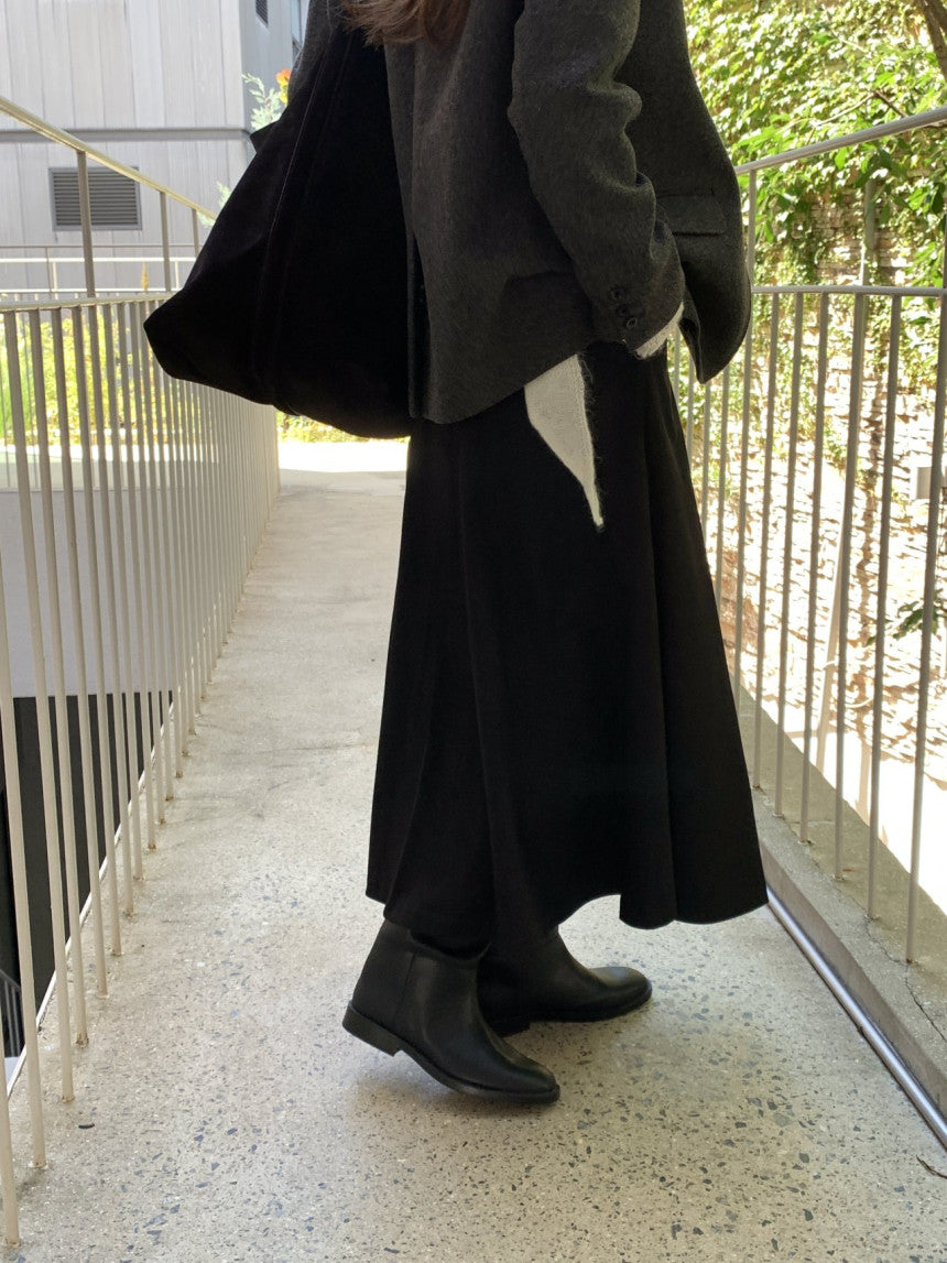 Rouelle suede flare skirt-2col