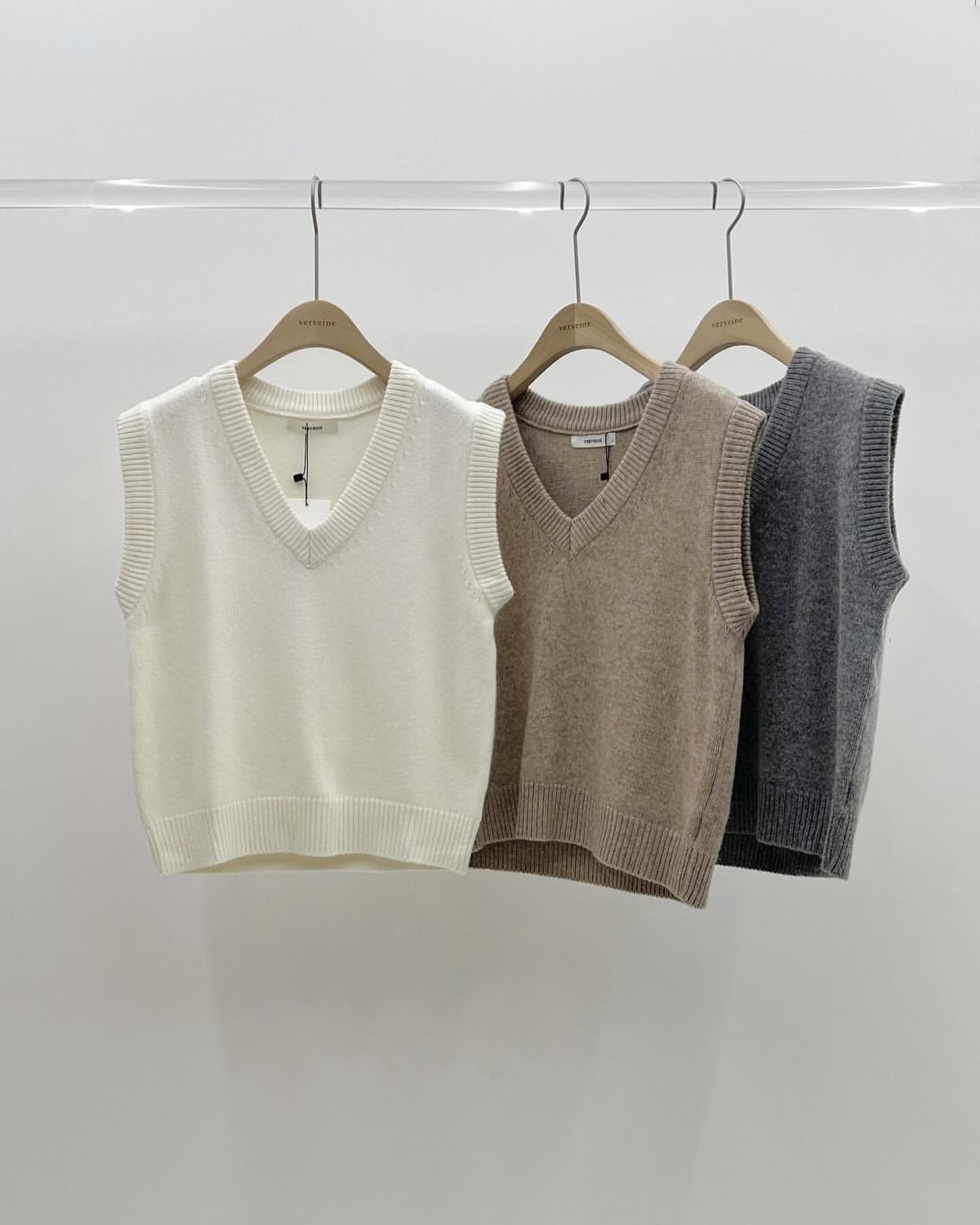 Dover cashmere V-neck knit vest