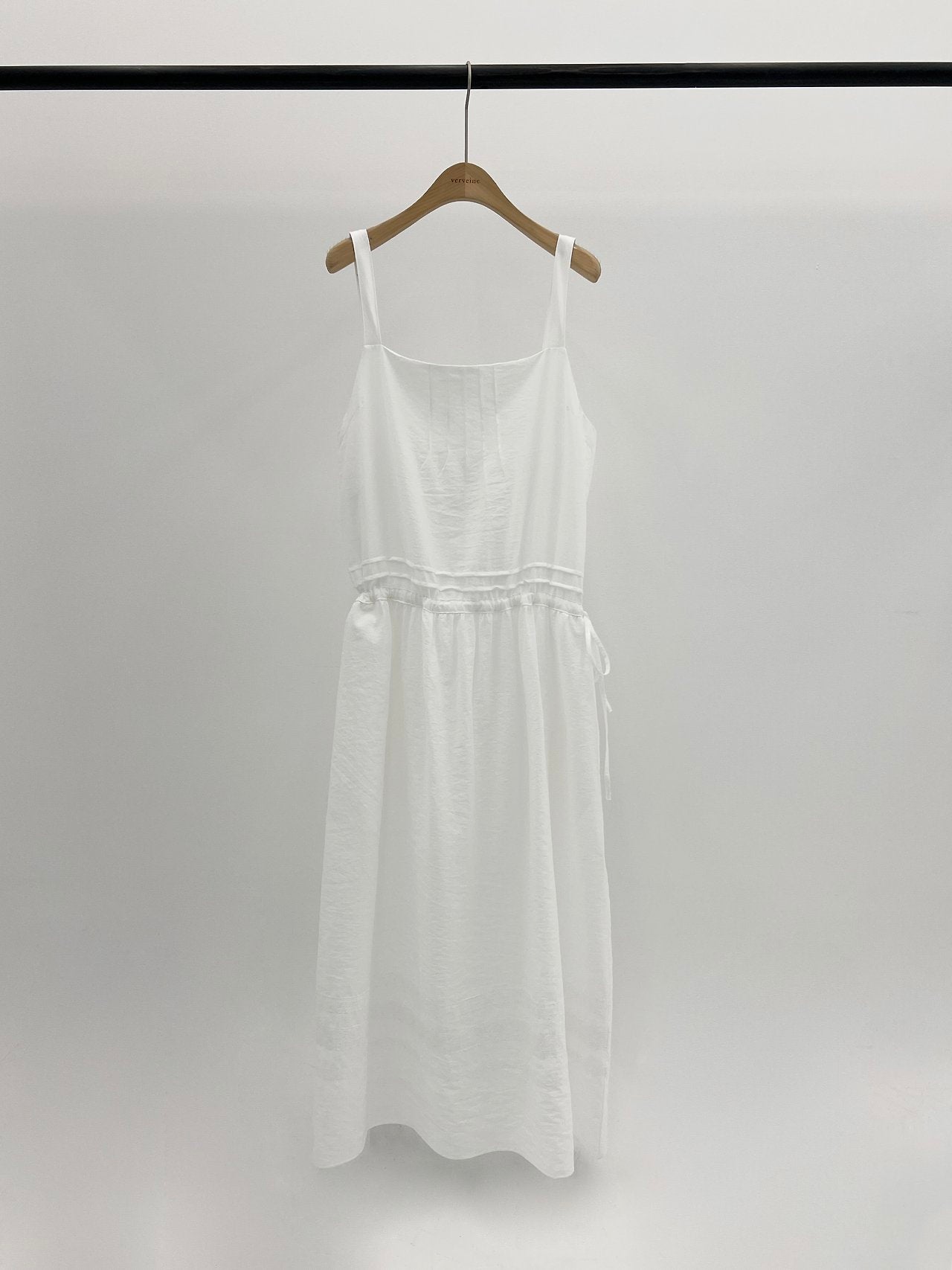 Flow pintuck lace long onepiece