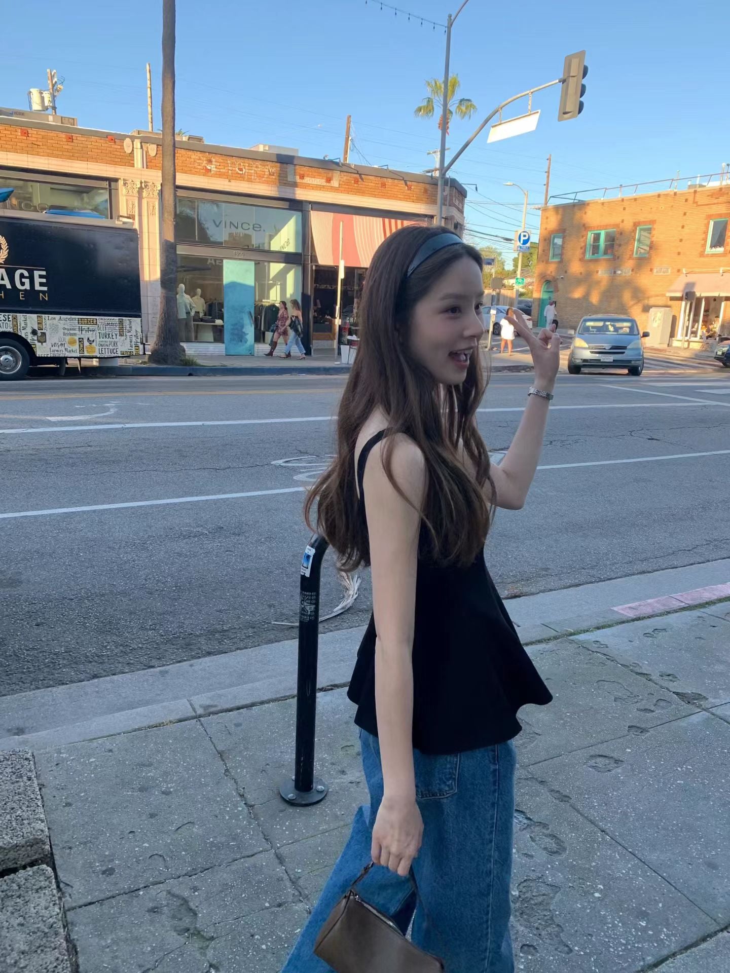 Ounce nas flare blouse-2col