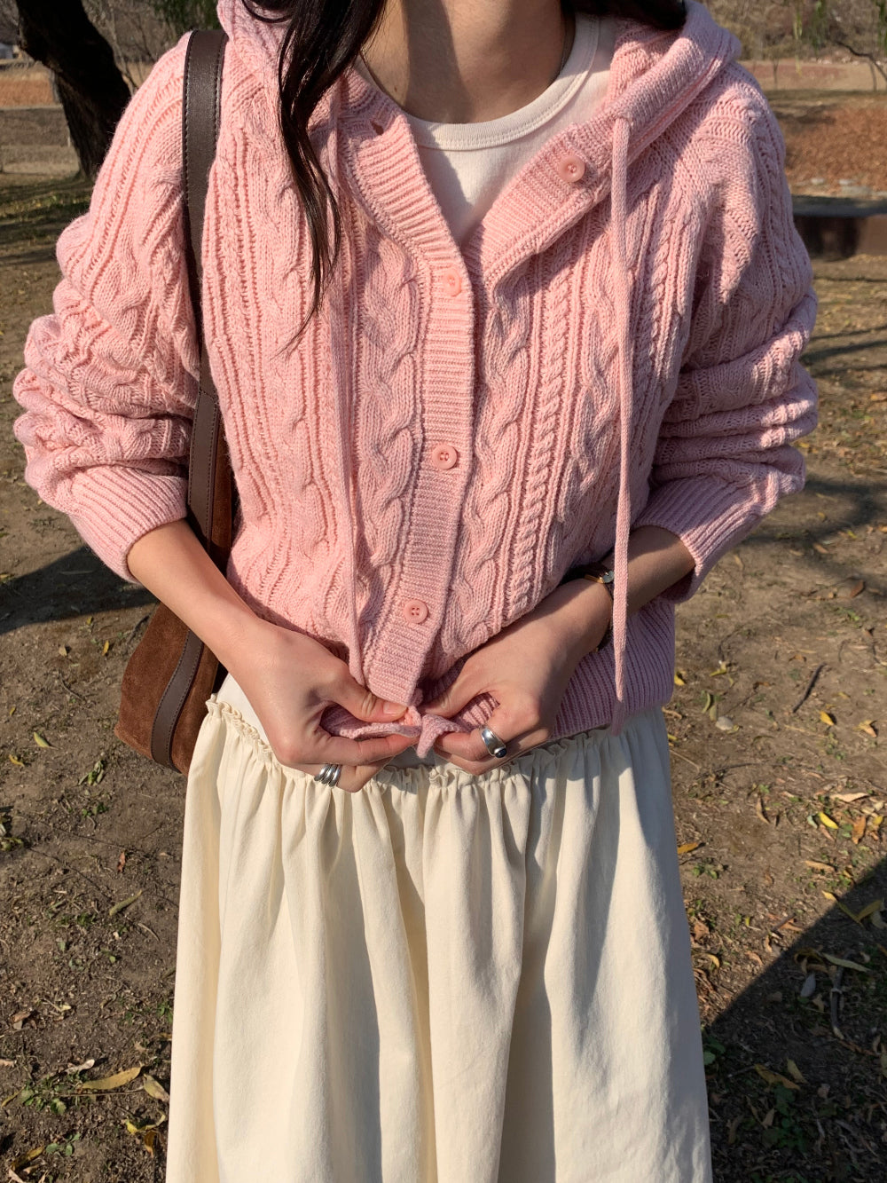 mona hood cardigan-3col