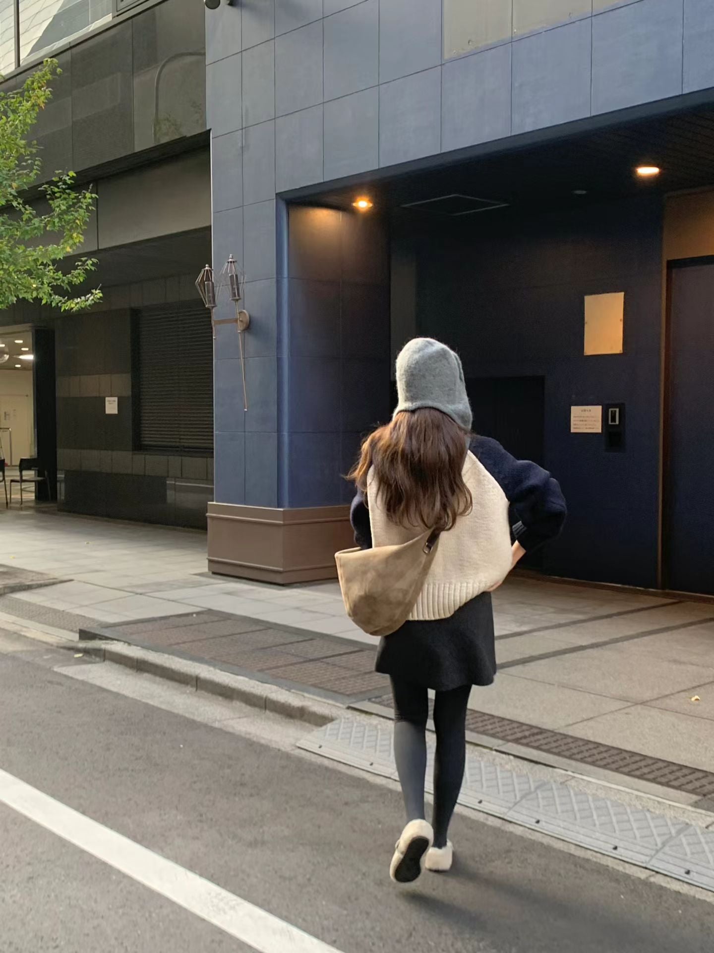 Ounce peanut raglan zip-up-2col