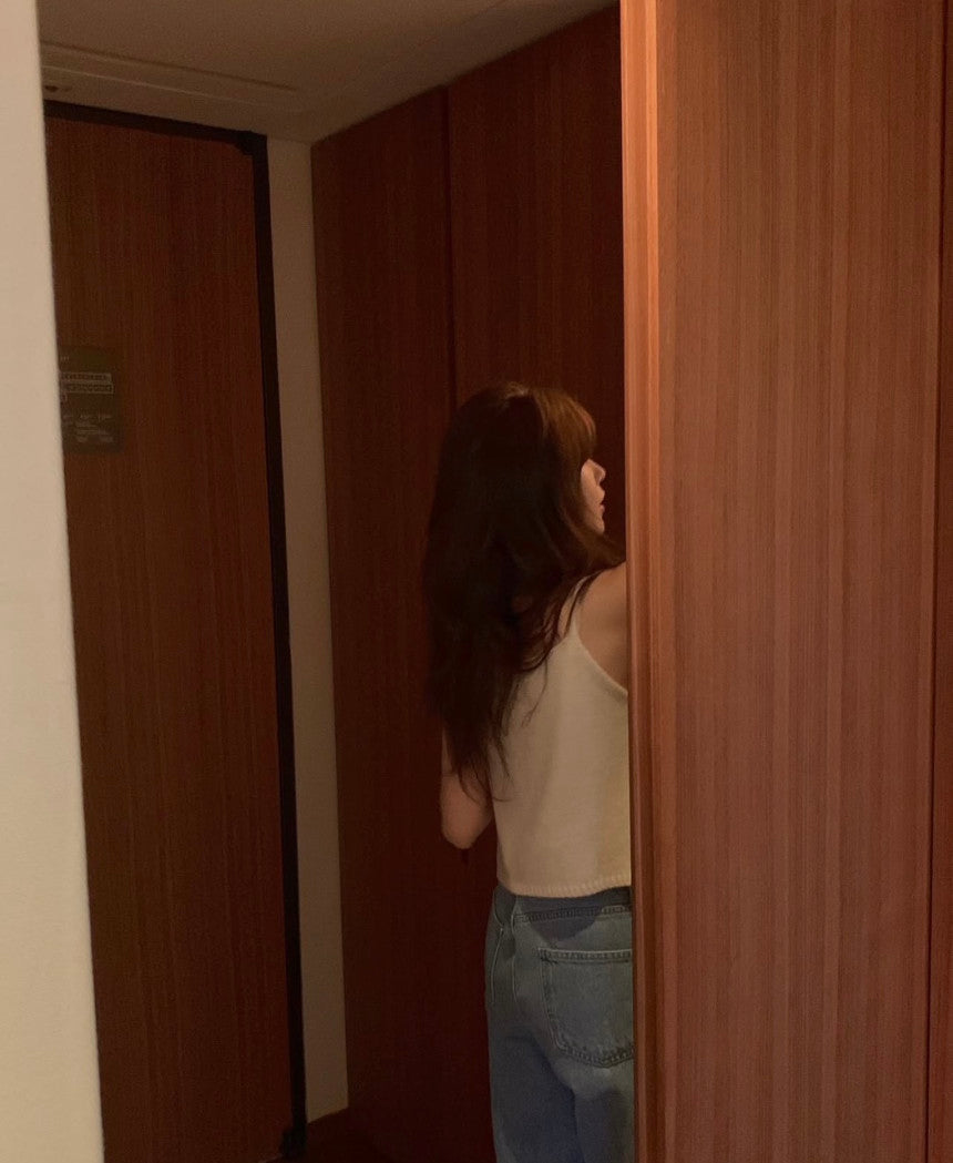 Toni wool sleeveless&v-knit-4col