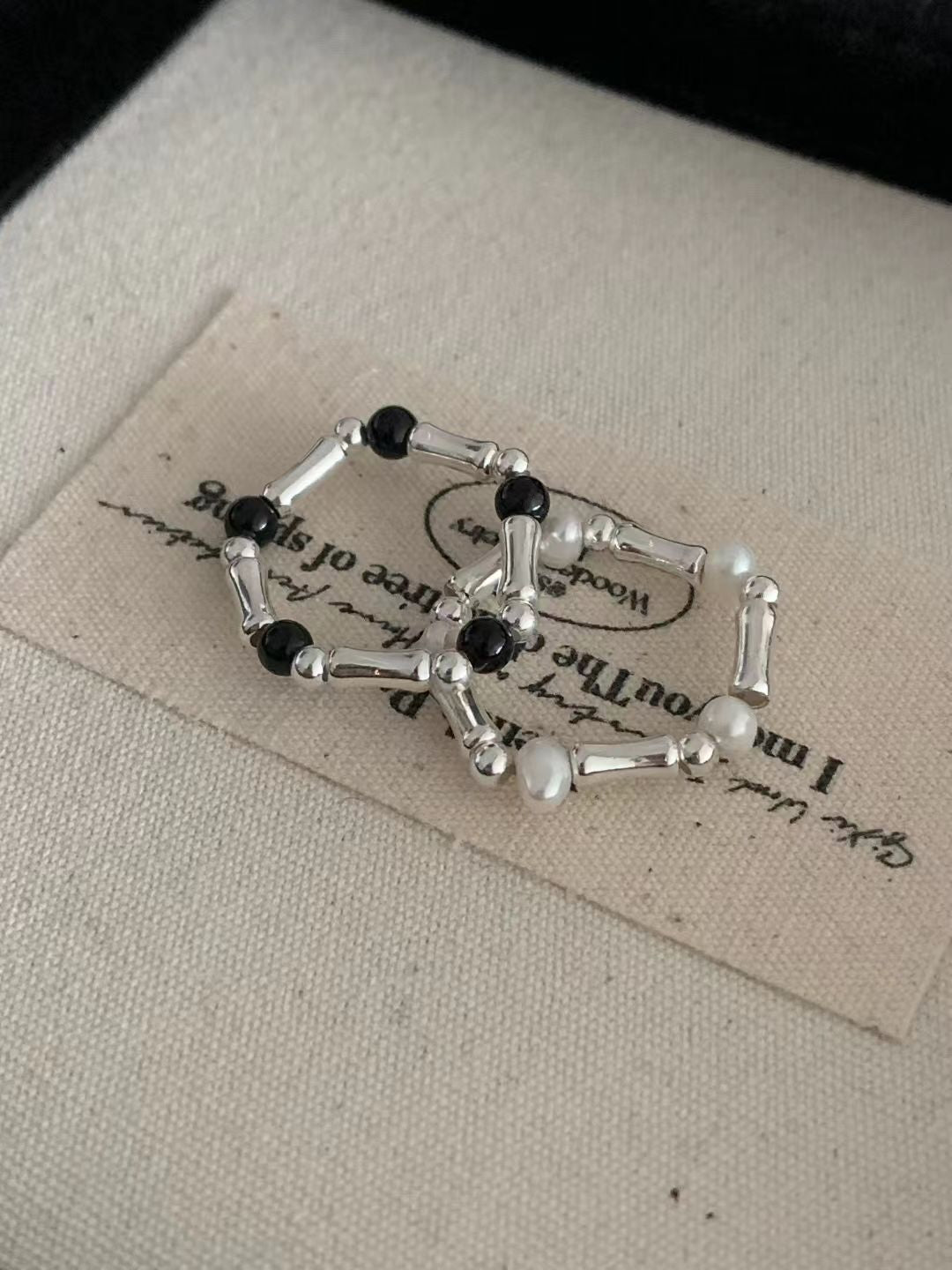 Pentagon Onyx Banding ring-2col