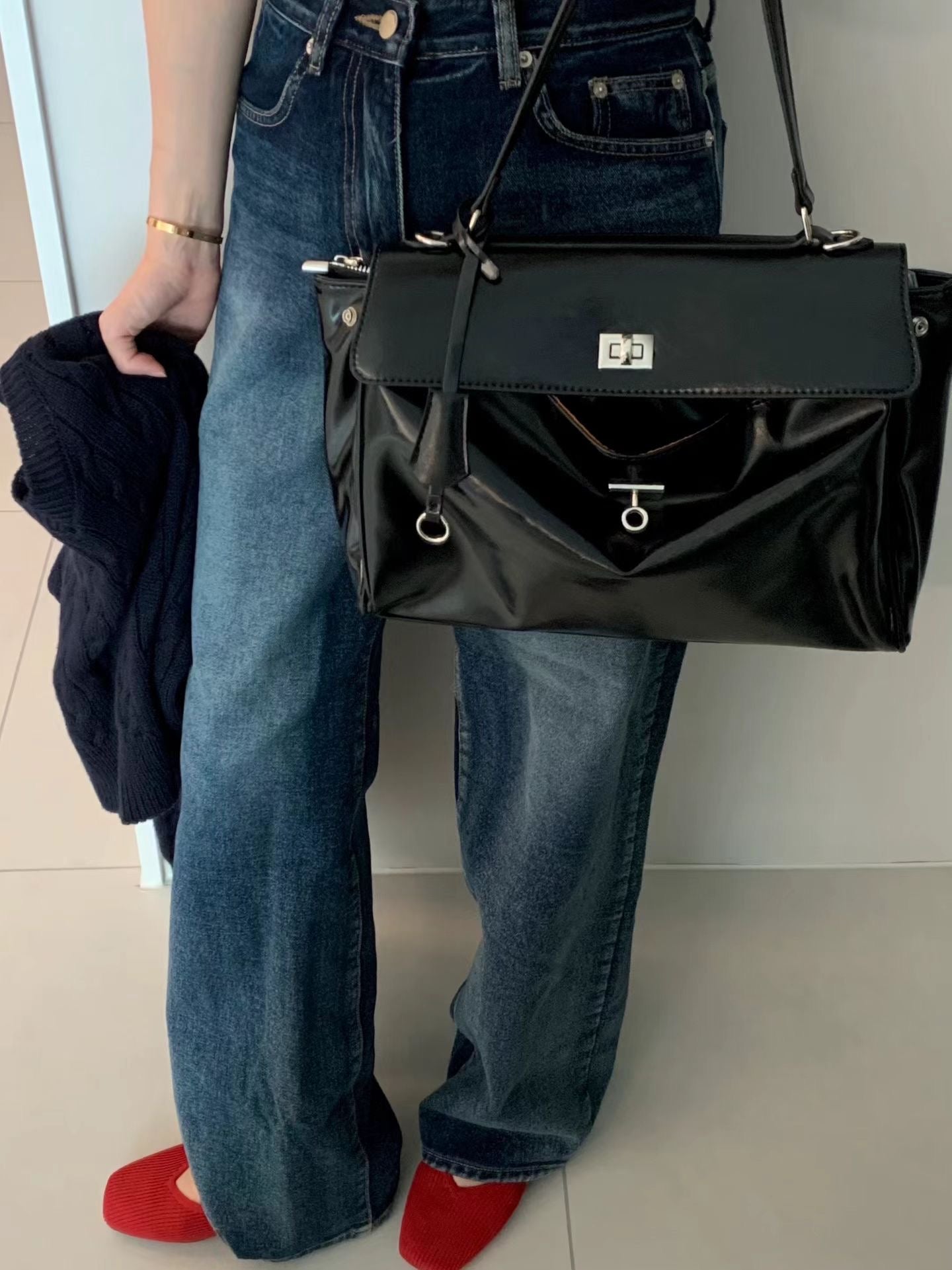 black square shoulder bag