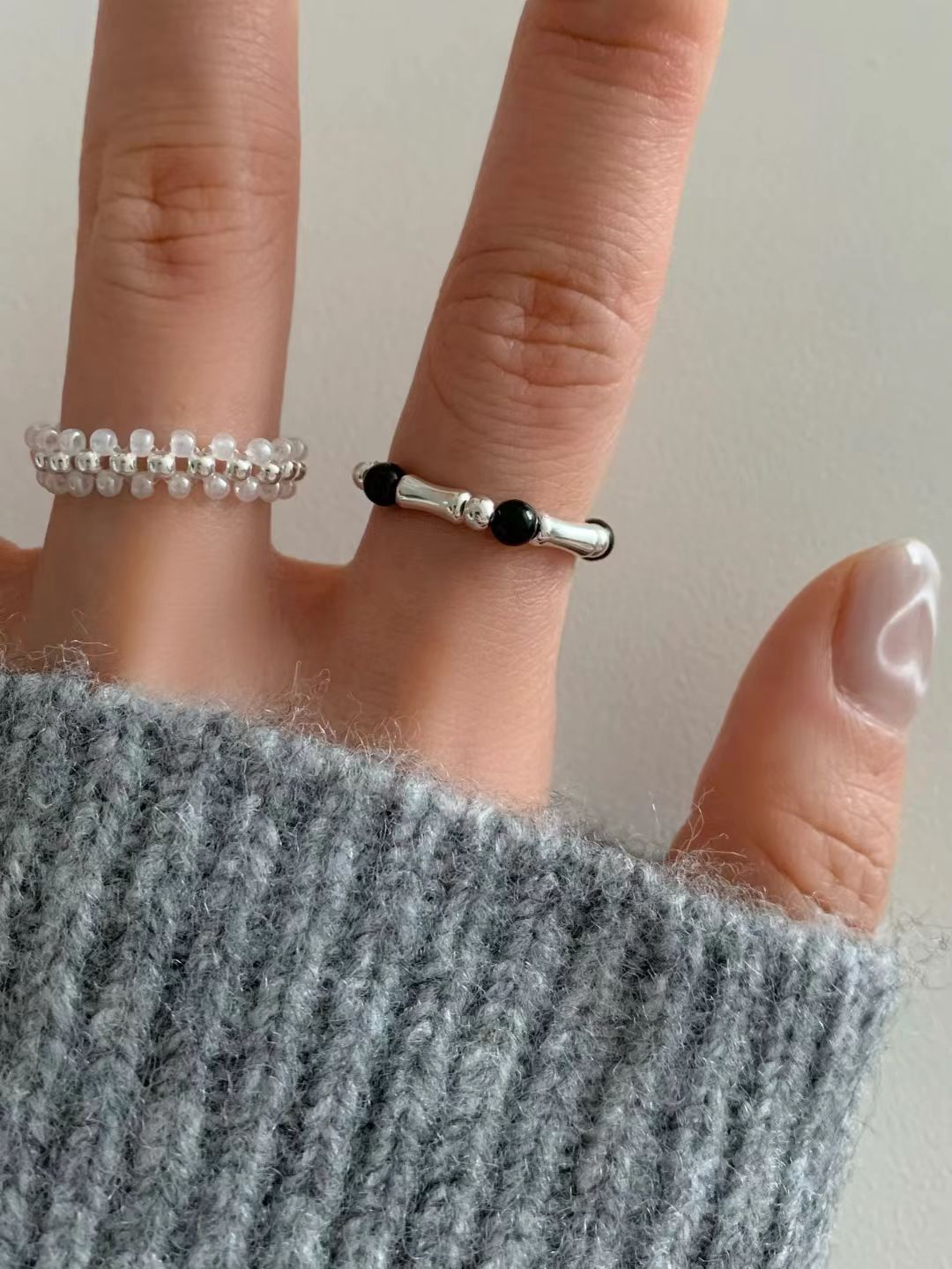 Pentagon Onyx Banding ring-2col