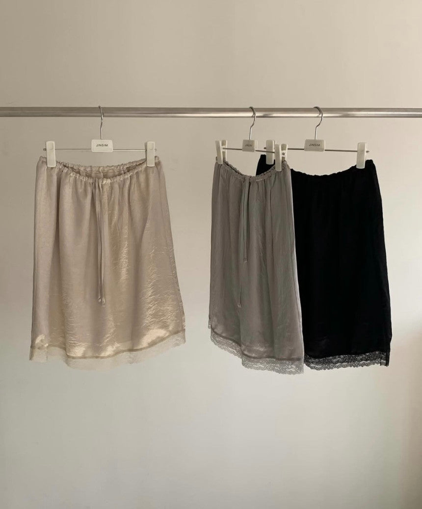 Drizzle skirt-3col