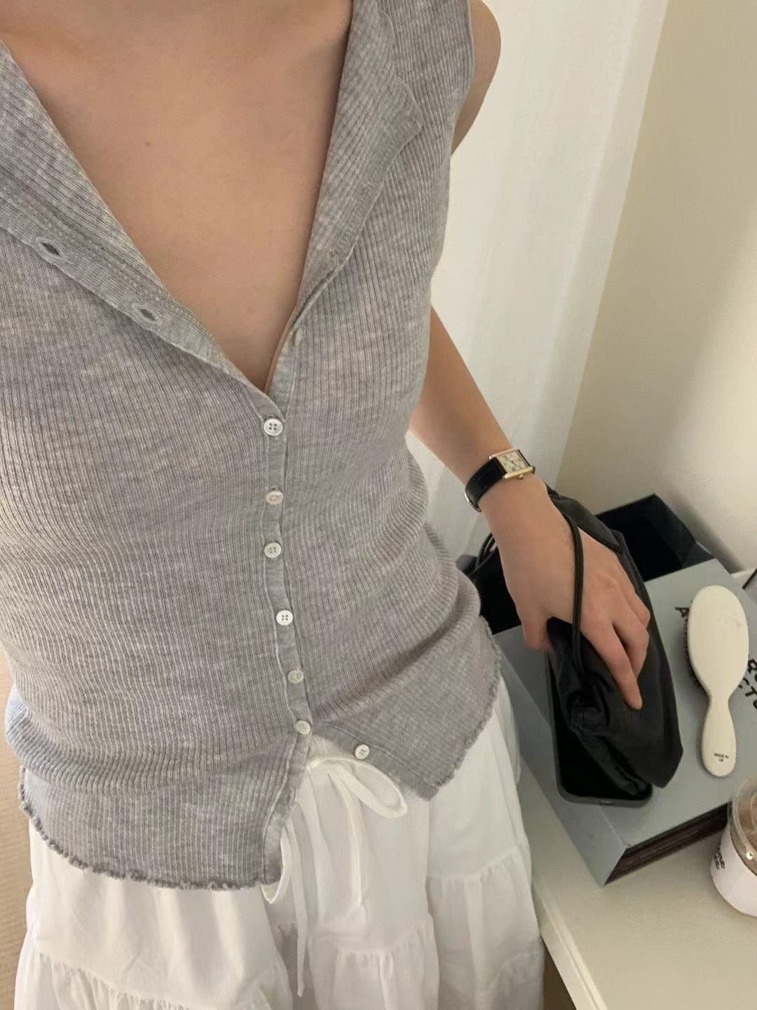 Ounce silk mori knit sleeveless-2col