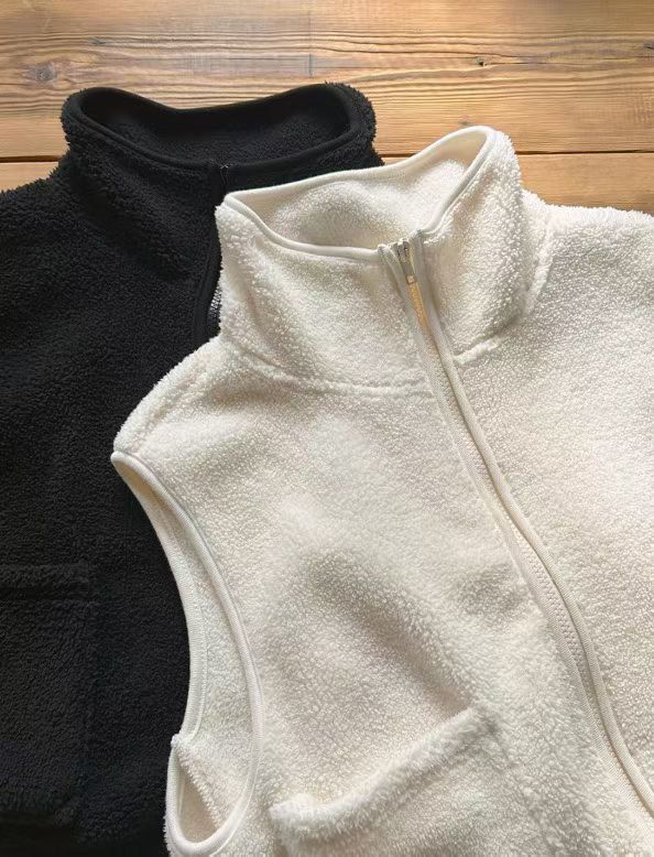 Bear fleece vest zip up-2col