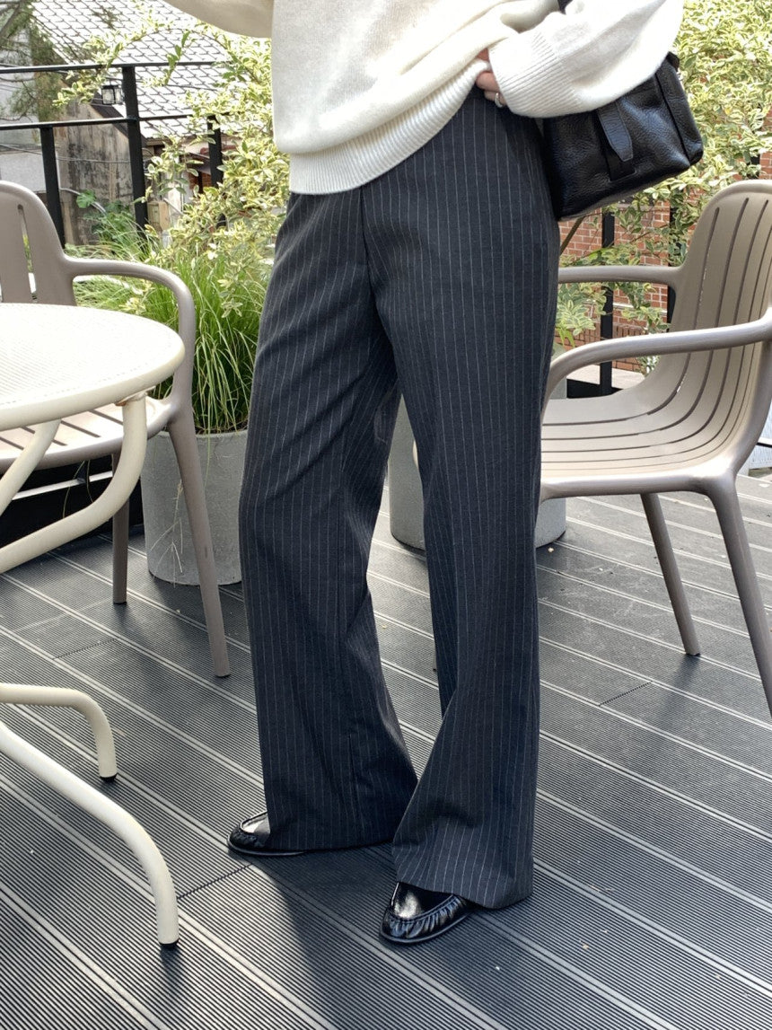Lina pinstripe slacks-2col