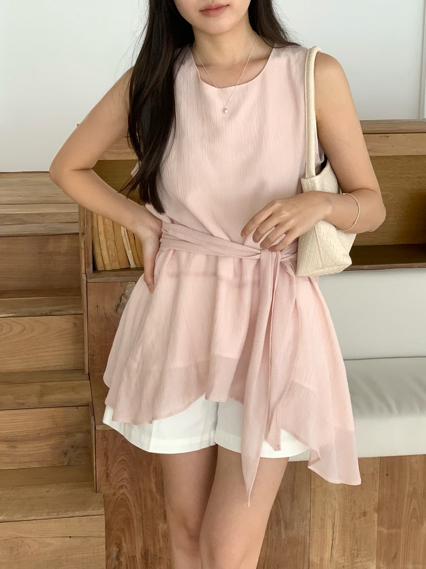 loveme strap blouse-2col