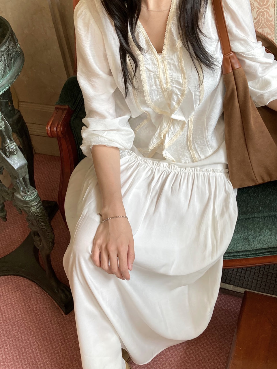 noil lace blouse-2col