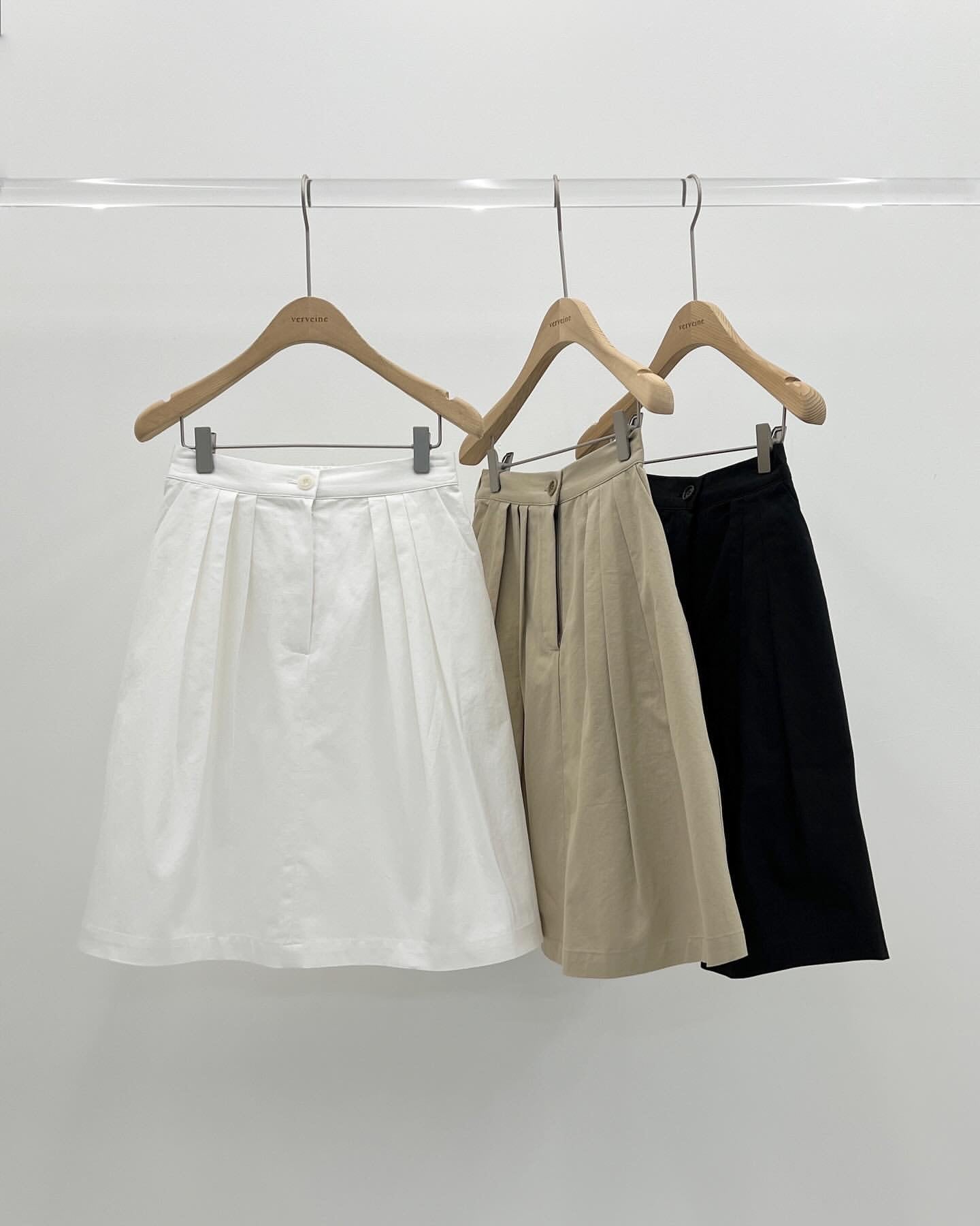 Bridge back banding skirt-3col