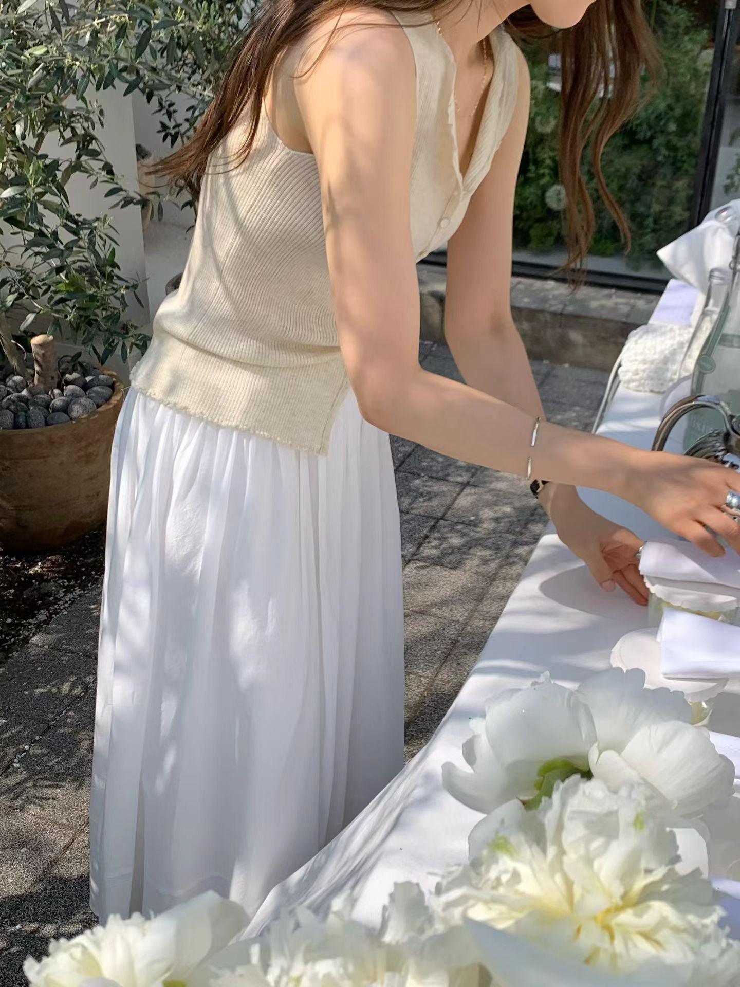Ounce silk mori knit sleeveless-2col