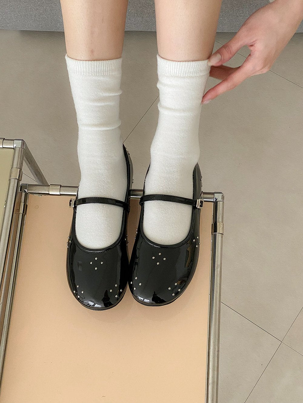Mini Dot Glossy Flat