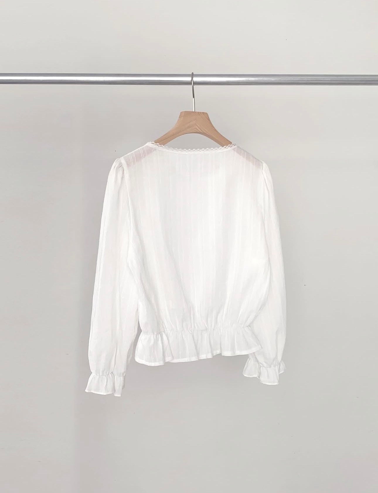liter aria lace blouse